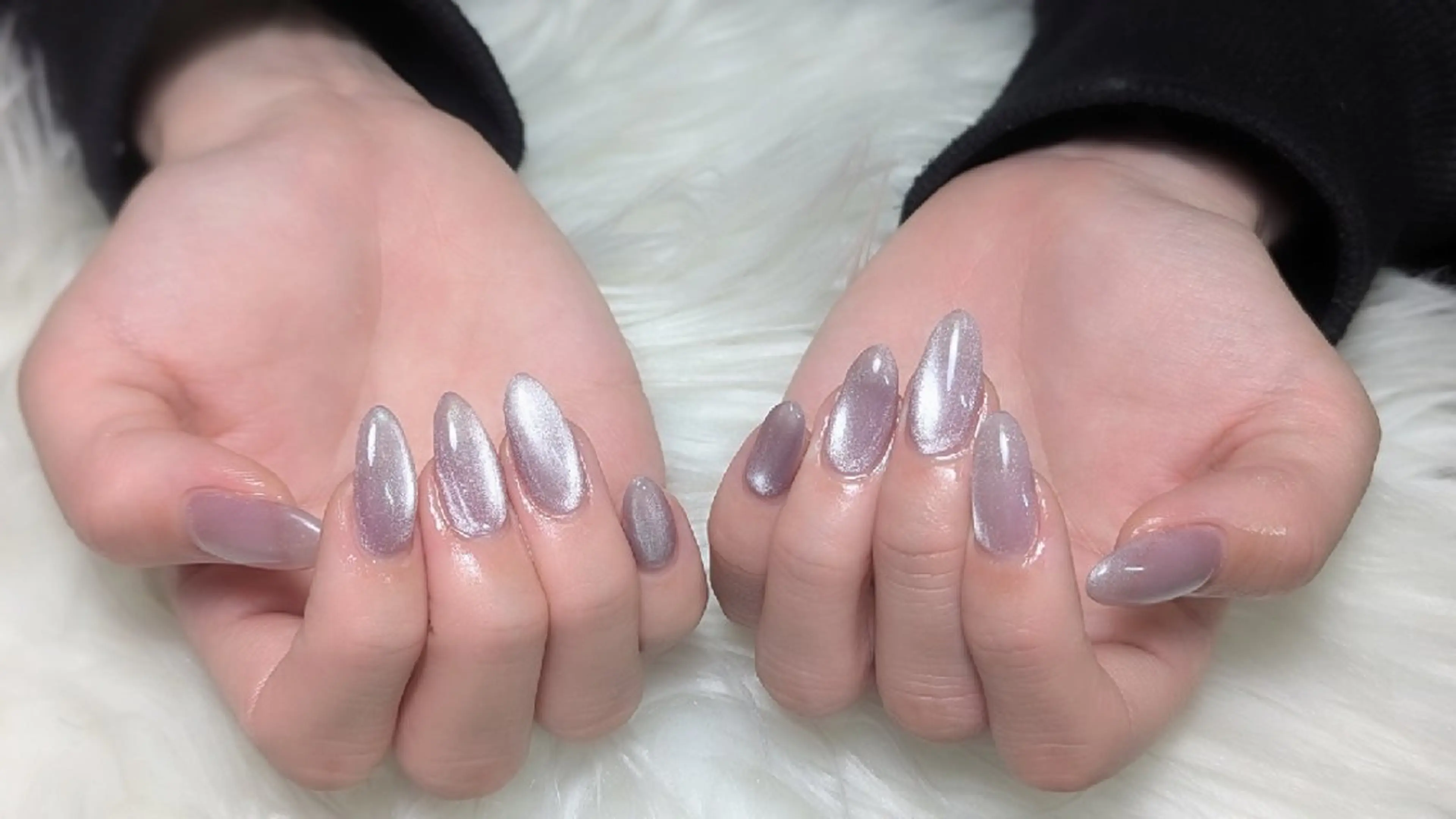 ⭐️Instagramで大人気《enoi》⭐️マグネットorフラッシュネイルの写真