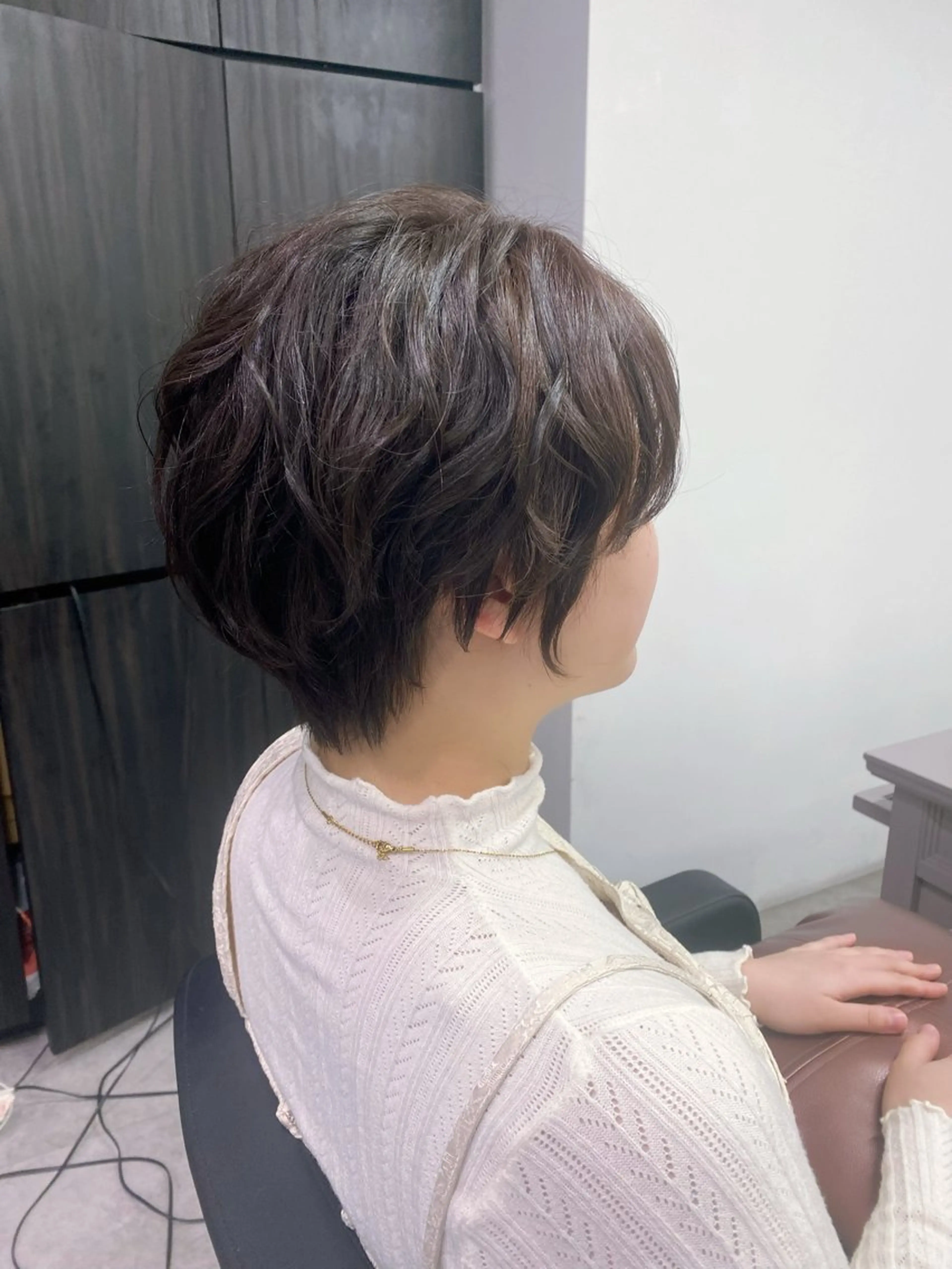 ショート 友田 千栄のヘアスタイル