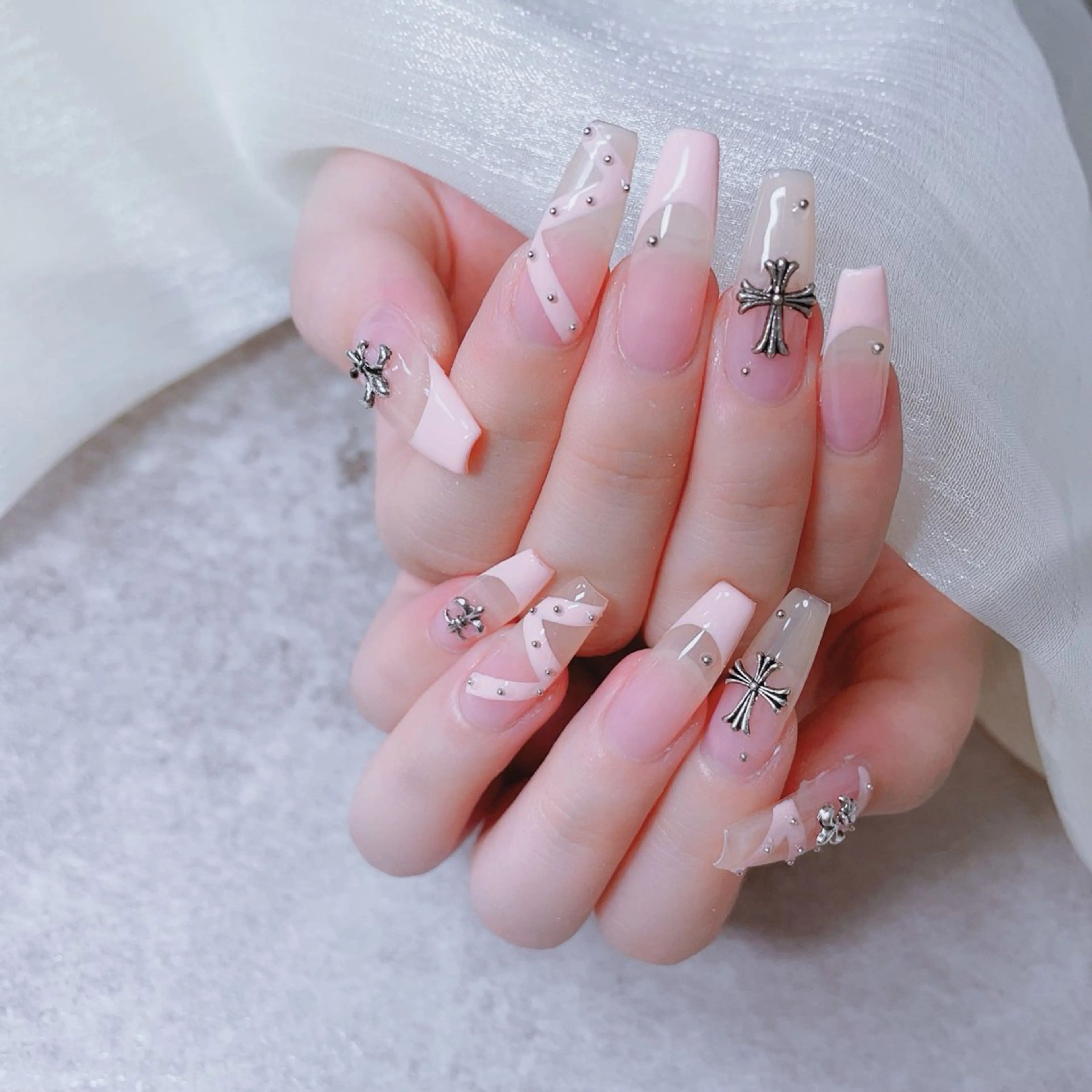 ネイル U・mi  nail salon【長さ出し/パラジェル/持ち込み/定額ネイル/学割U24】所属・Uminail ゆうゆうのネイルデザイン