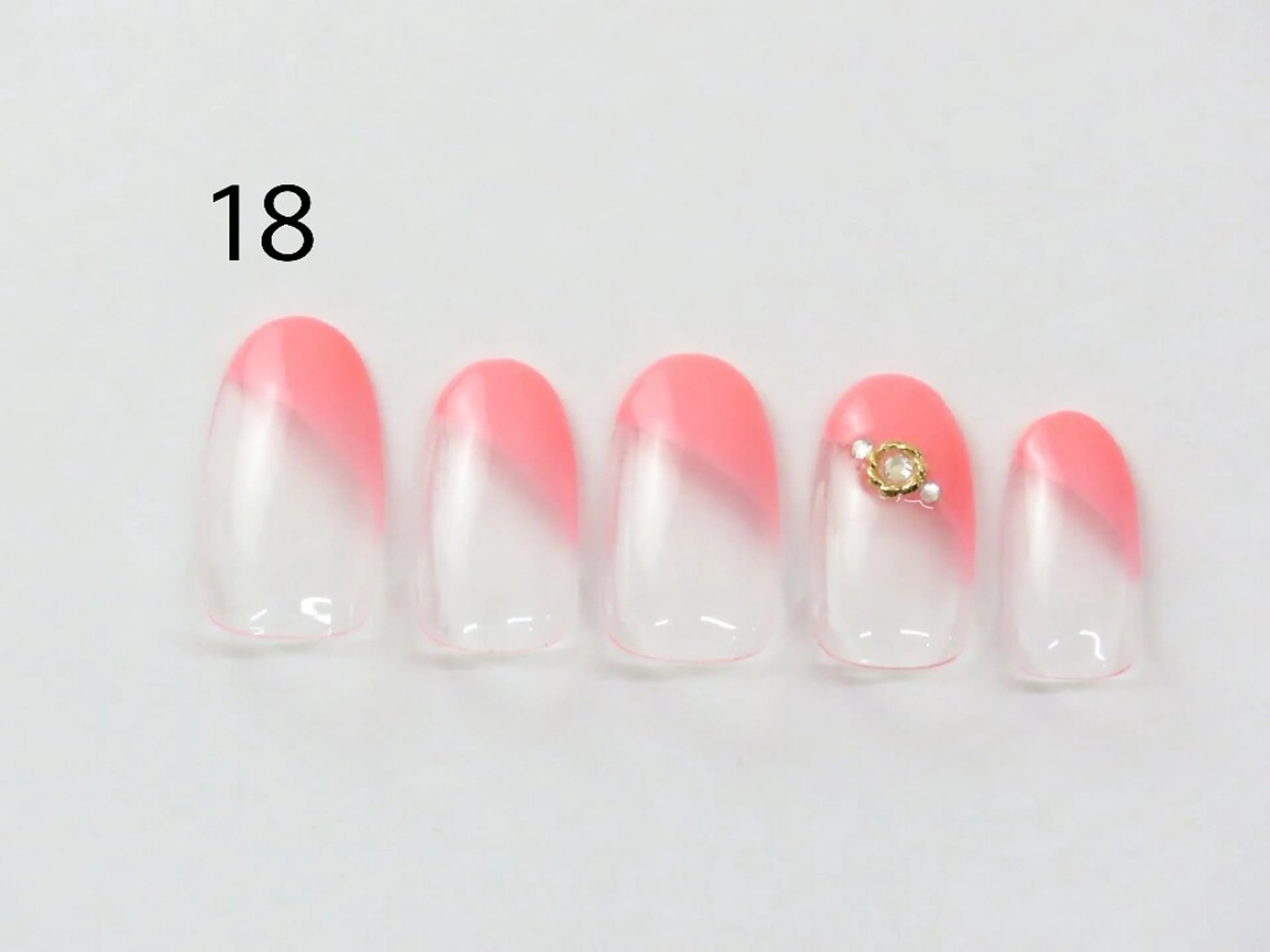 ネイル 韓国美容ジェルネイル専門店Maum新潟店所属・Maum 新潟店のマツエク・マツパデザイン