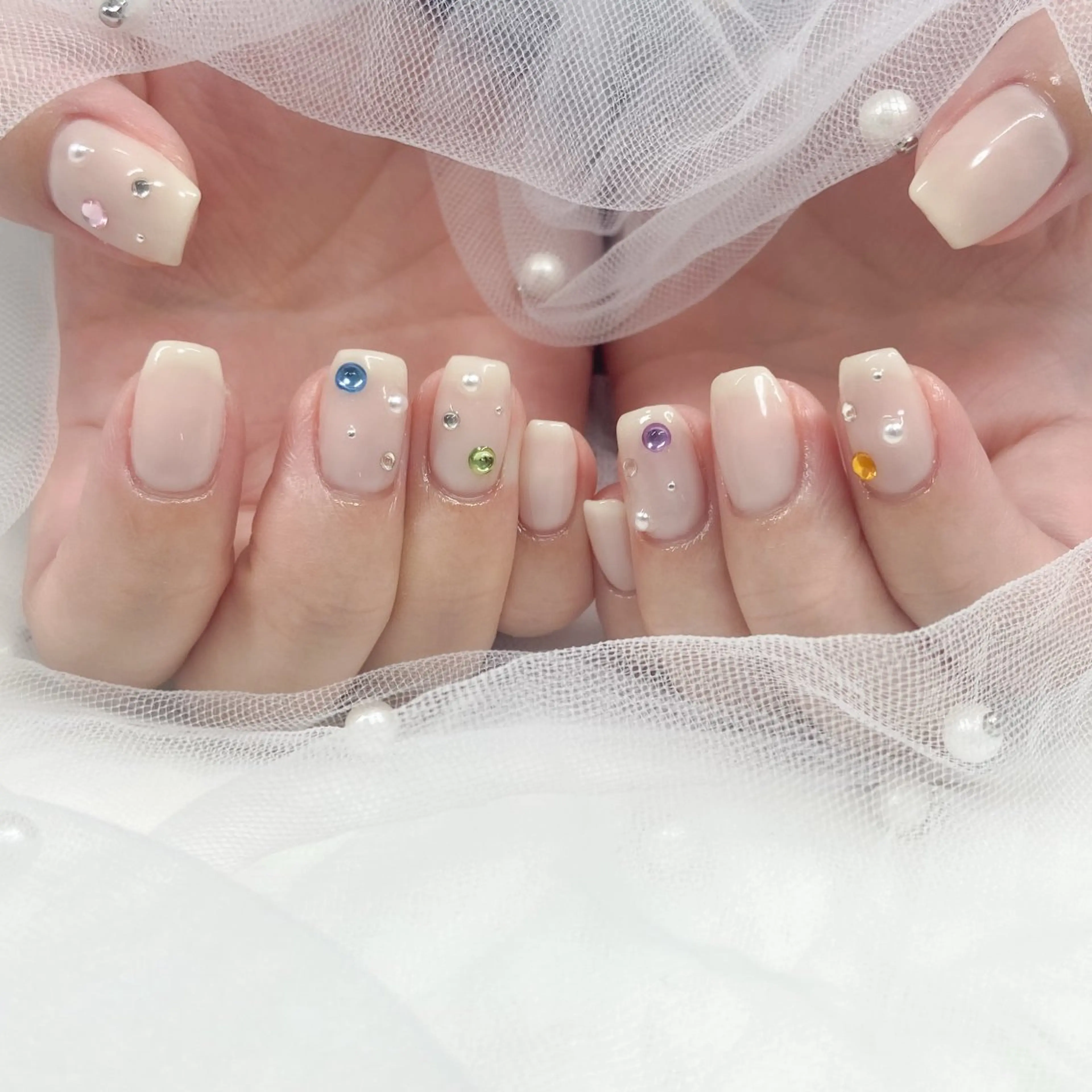 ネイル キラキラネイル シンプルネイル ハンドネイル べルミエール sakiのネイルデザイン