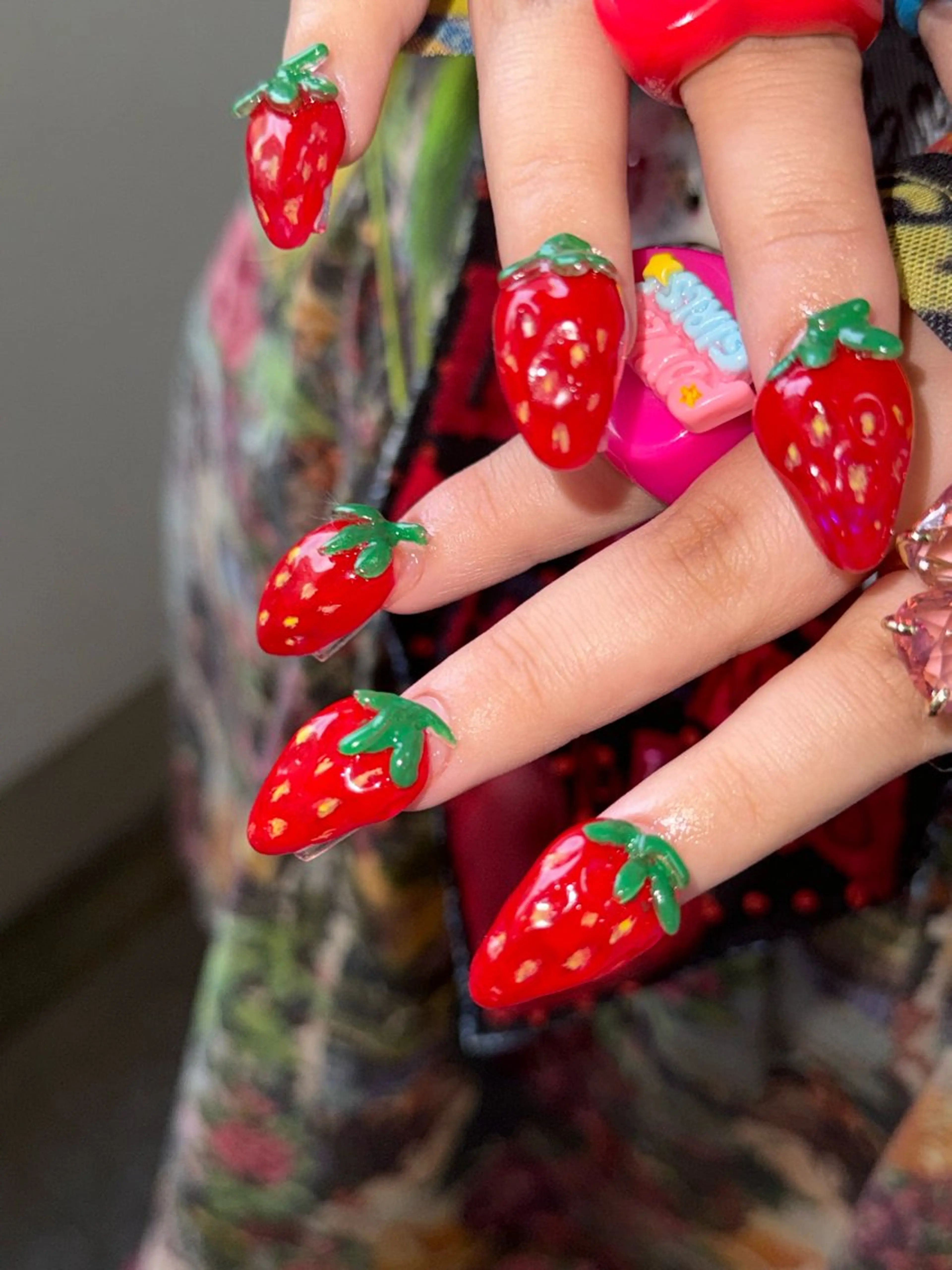 ネイル ONIKA Nail 表参道A4徒歩3分のネイルデザイン