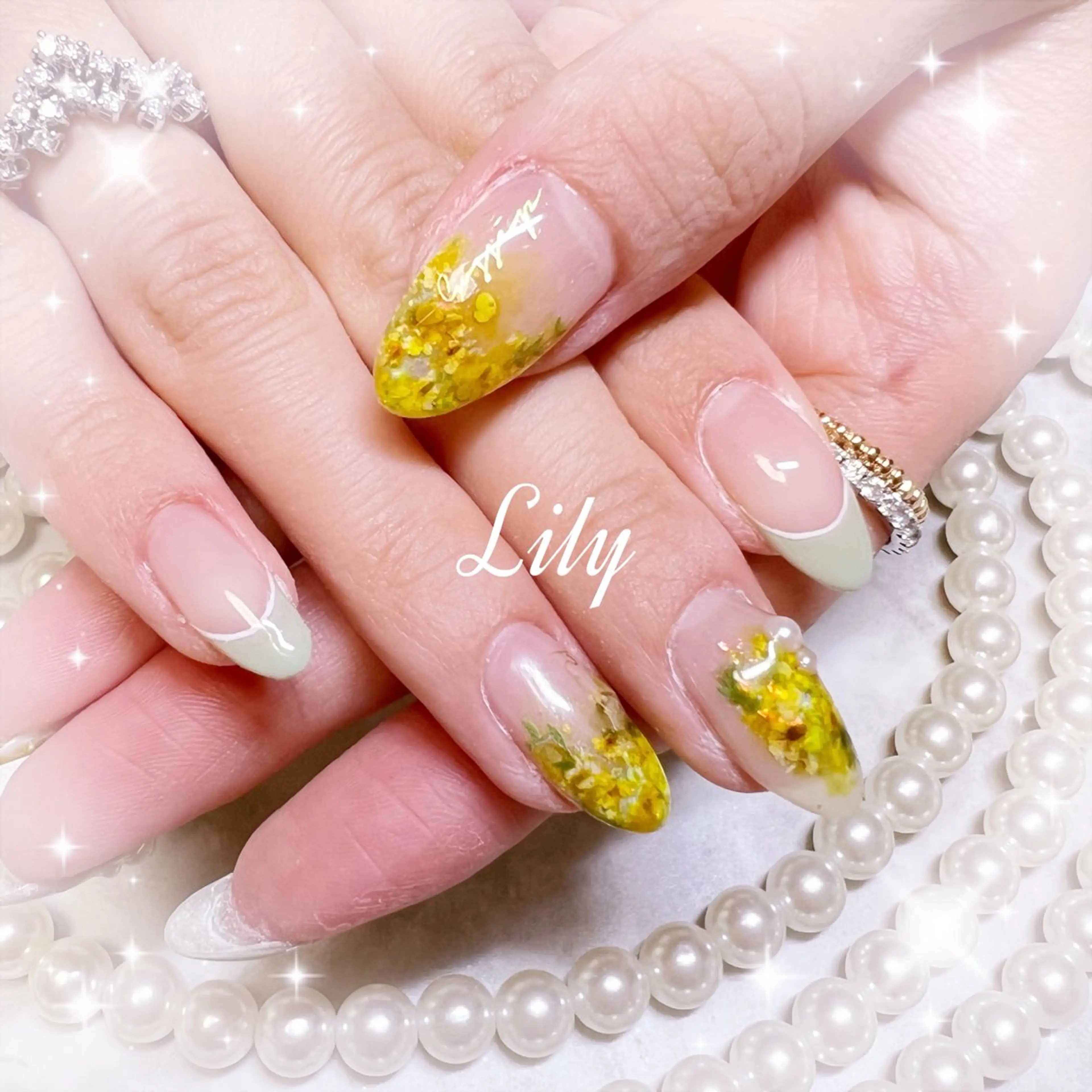 ネイル ハンドネイル Lily*nail 🌻Mii🌻のネイルデザイン