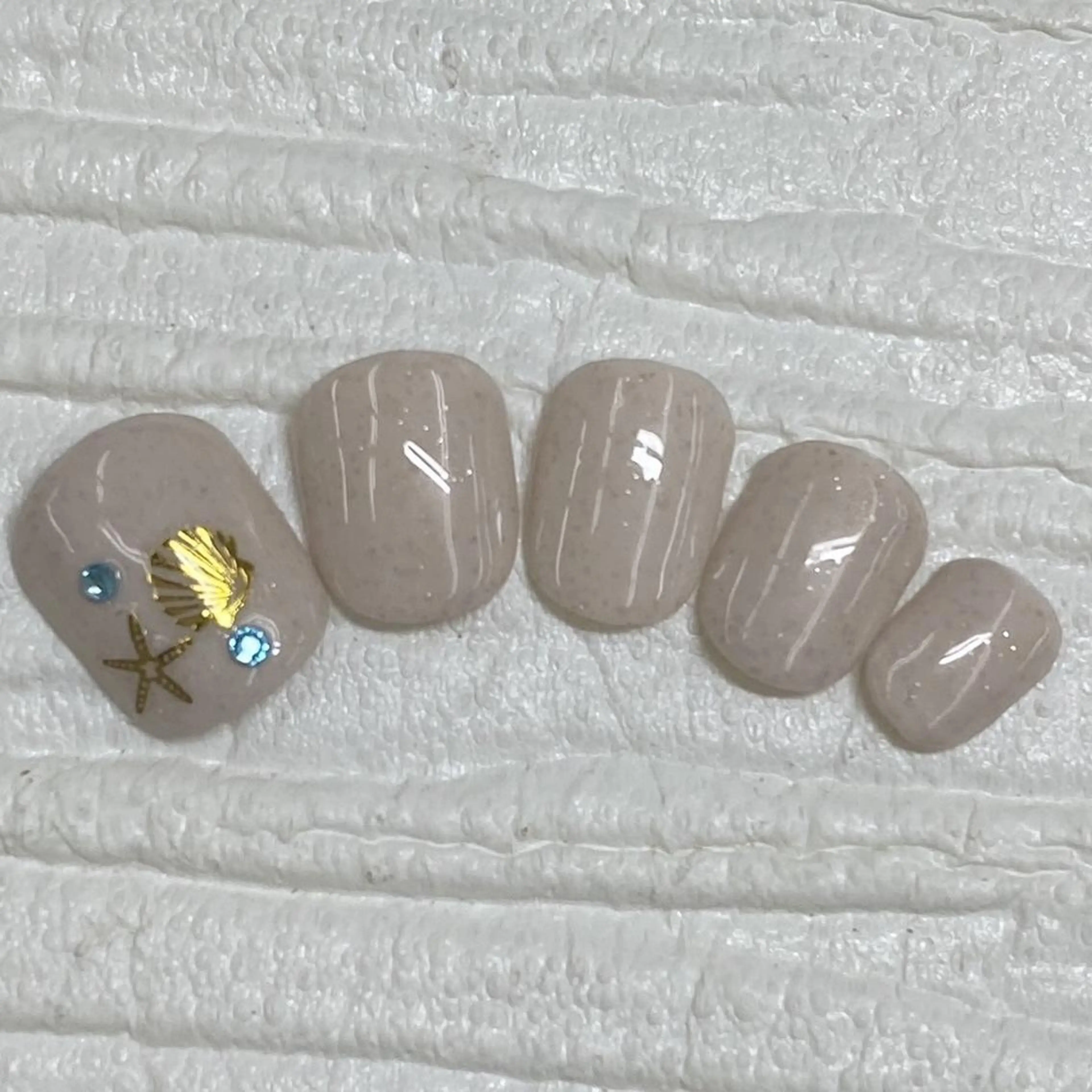ネイル Nail salon Honey Beeのネイルデザイン