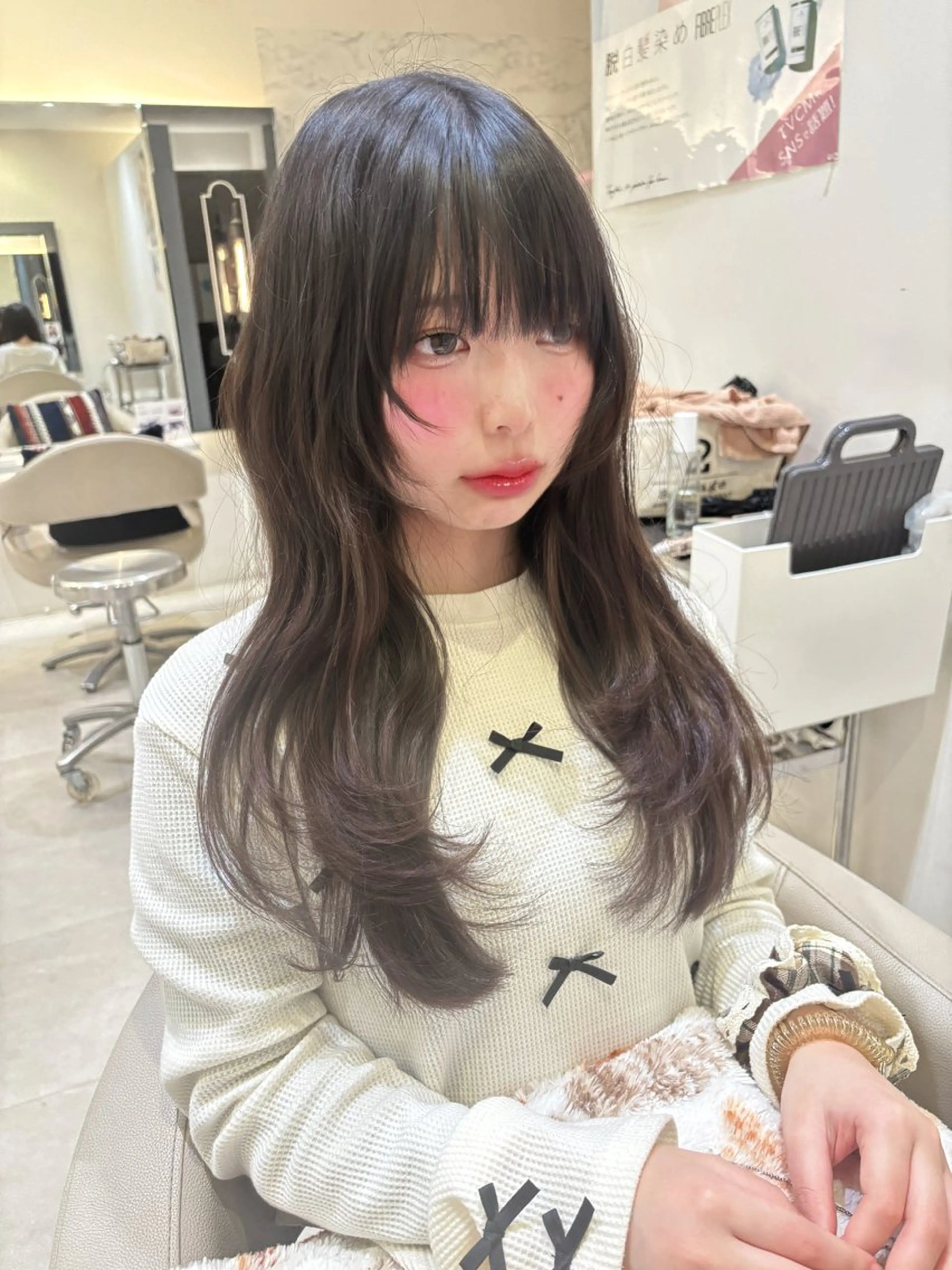 ロング ハイレイヤー レイヤーカット カット 朝尾 愛花のヘアスタイル
