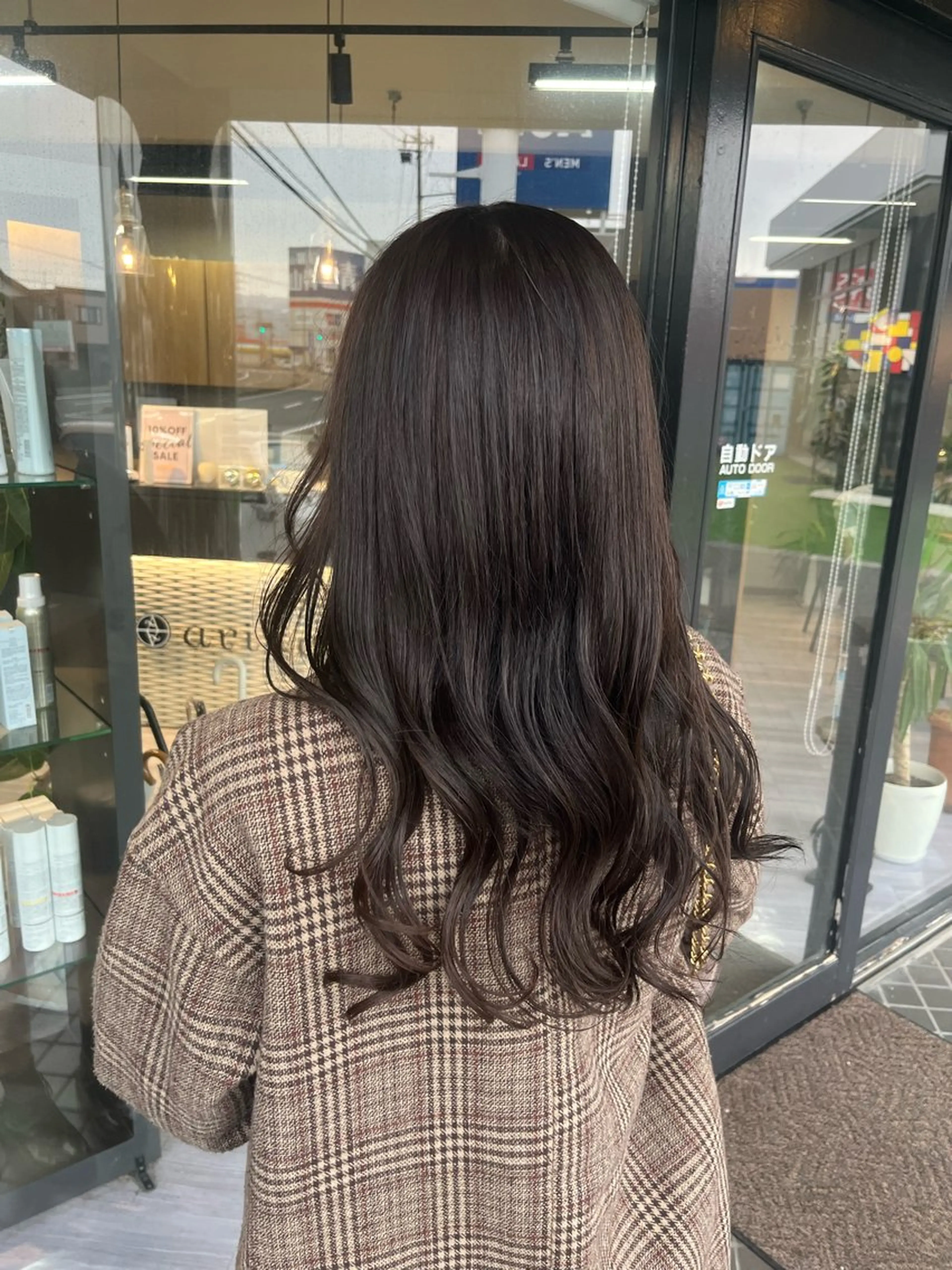 セミロング alu yuinaのヘアスタイル