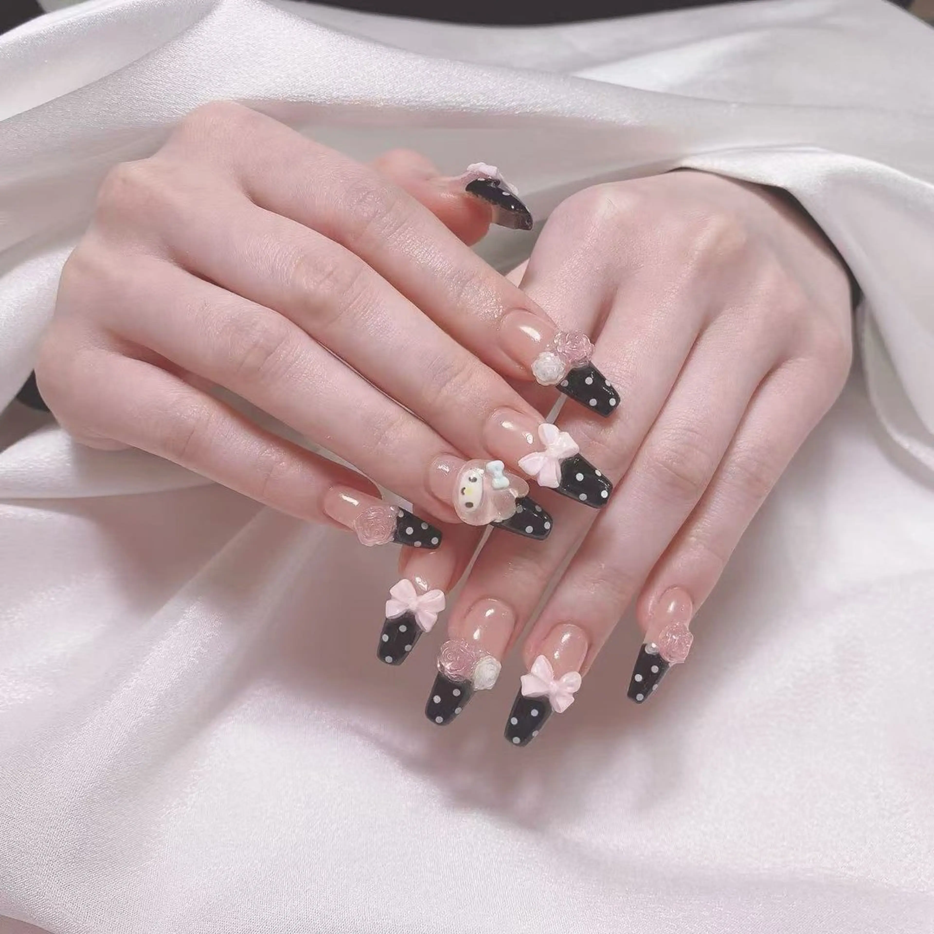 ネイル ジョリ kasumi🌹💅のネイルデザイン