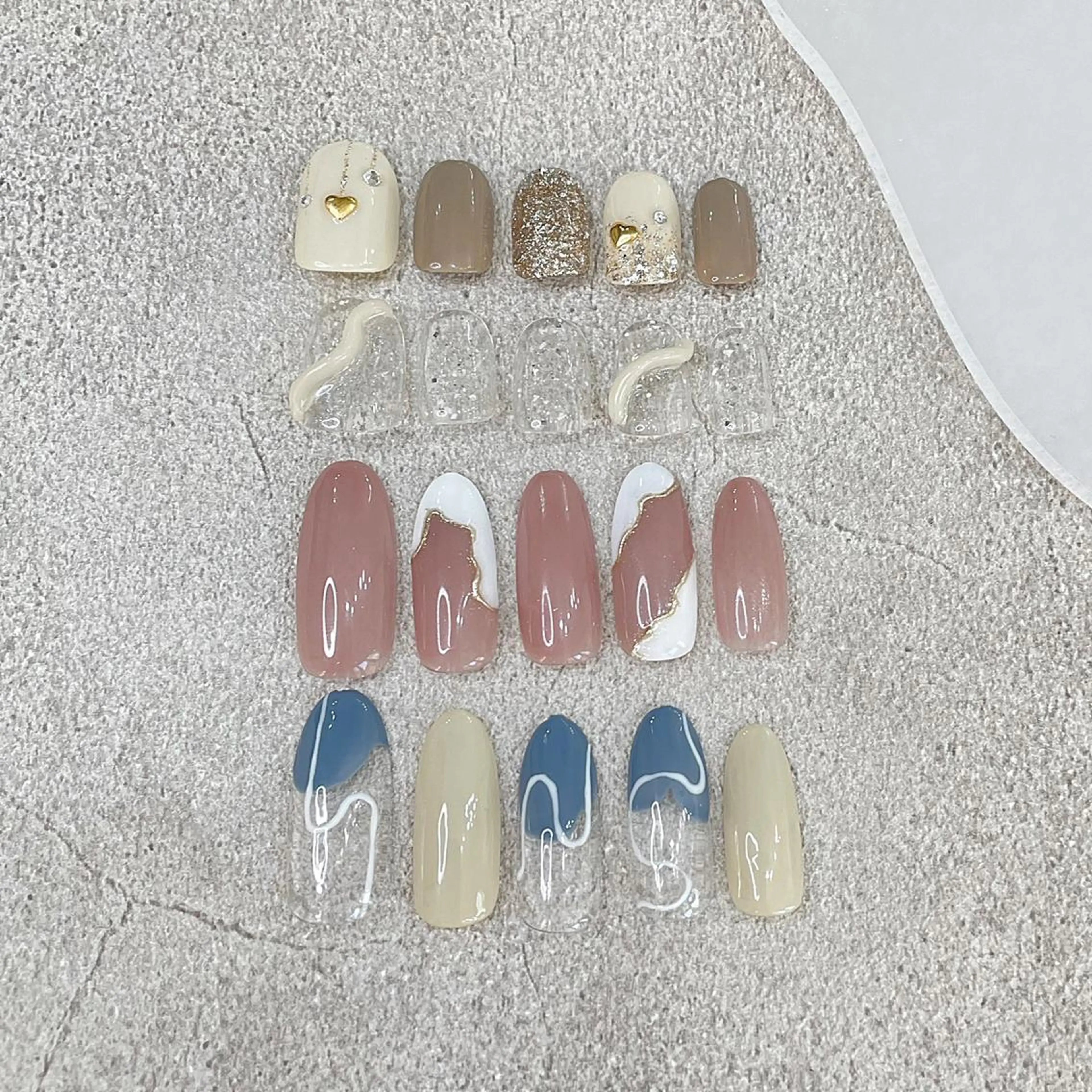 ネイル 山田 真里のネイルデザイン