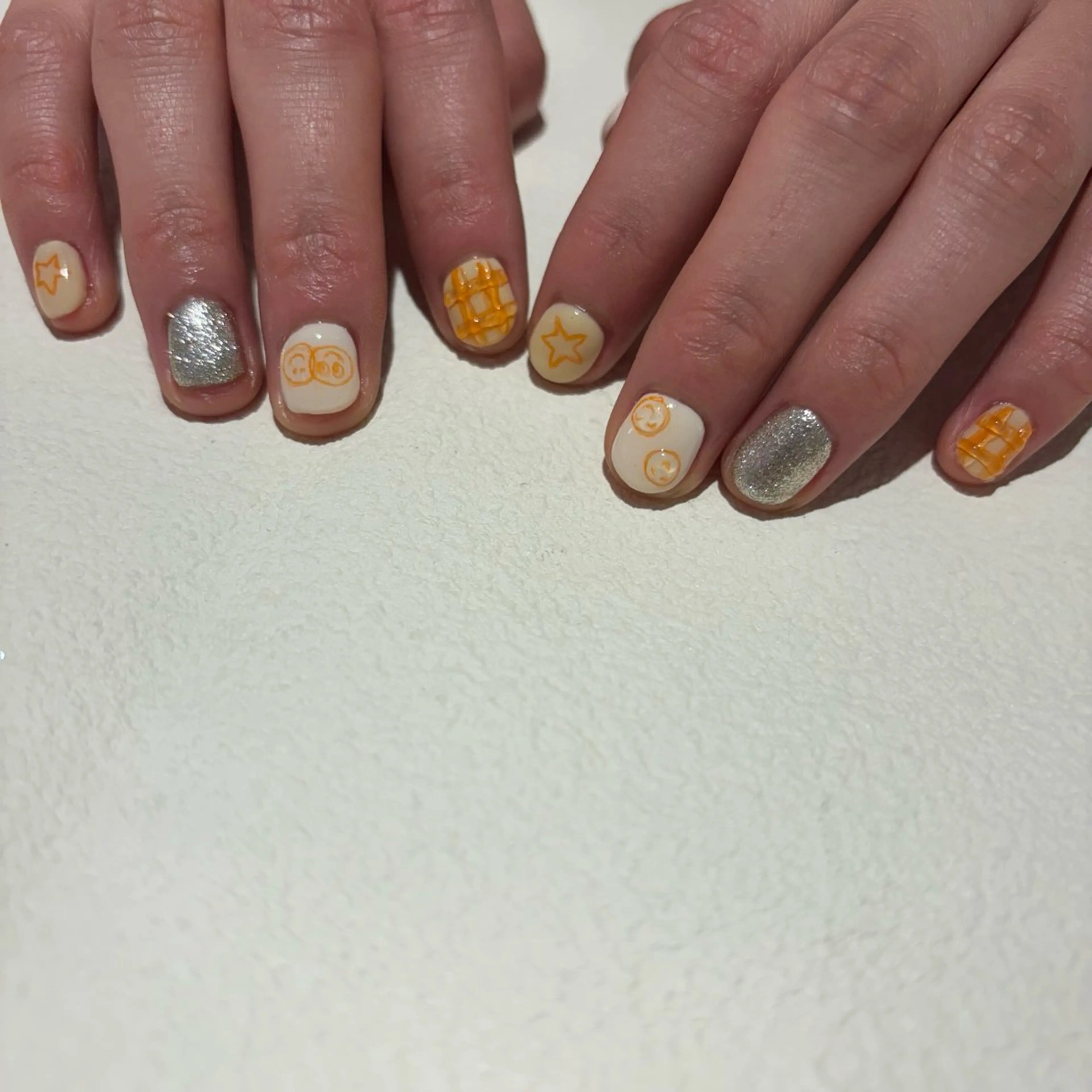 ネイル SHELLNAIL 🌞fujii🌞のネイルデザイン