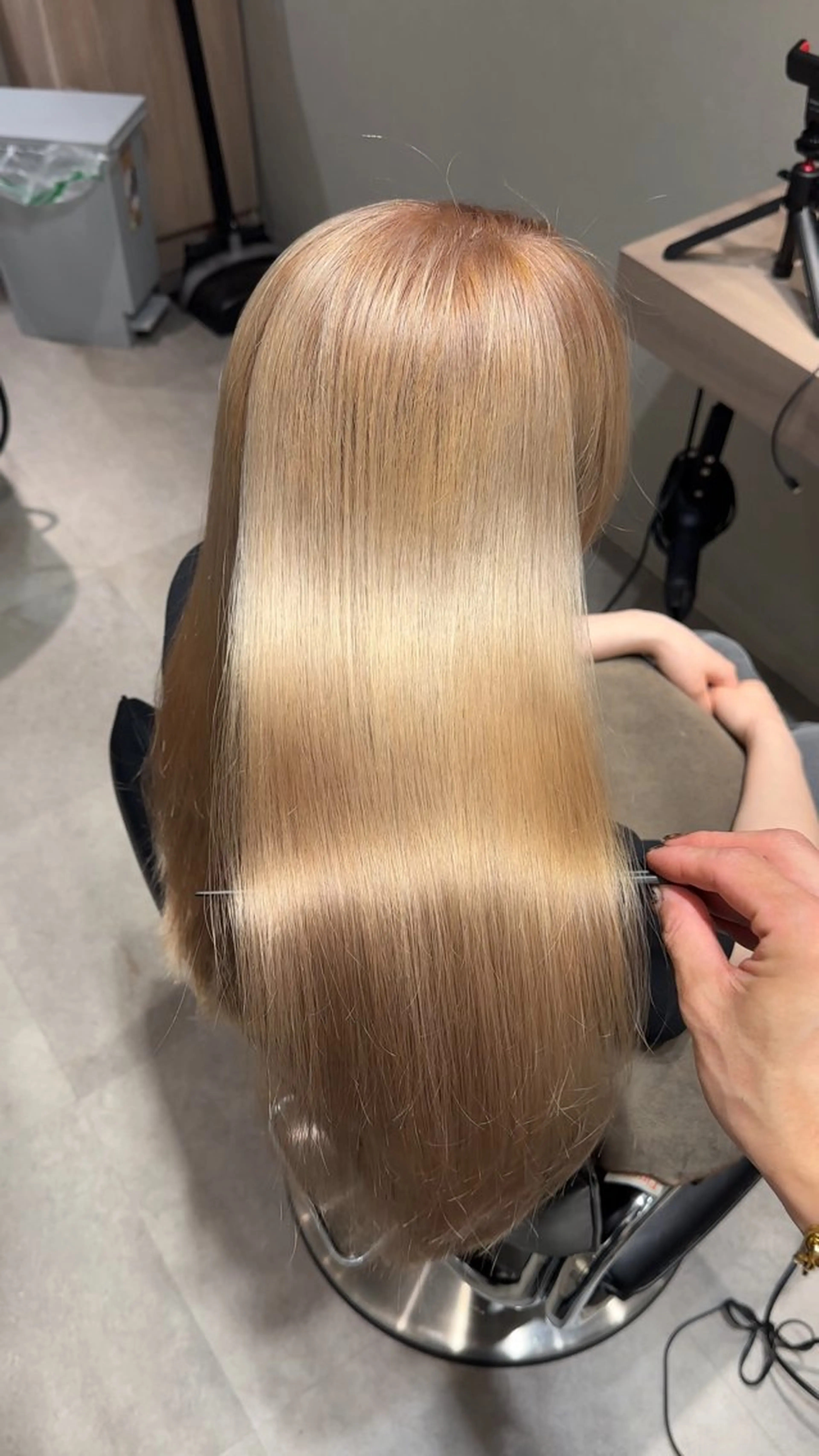 ロング カラー カット ヘアカラー トリートメント MiU所属・池袋髪質改善×レイヤ ー専門MATSUのヘアスタイル