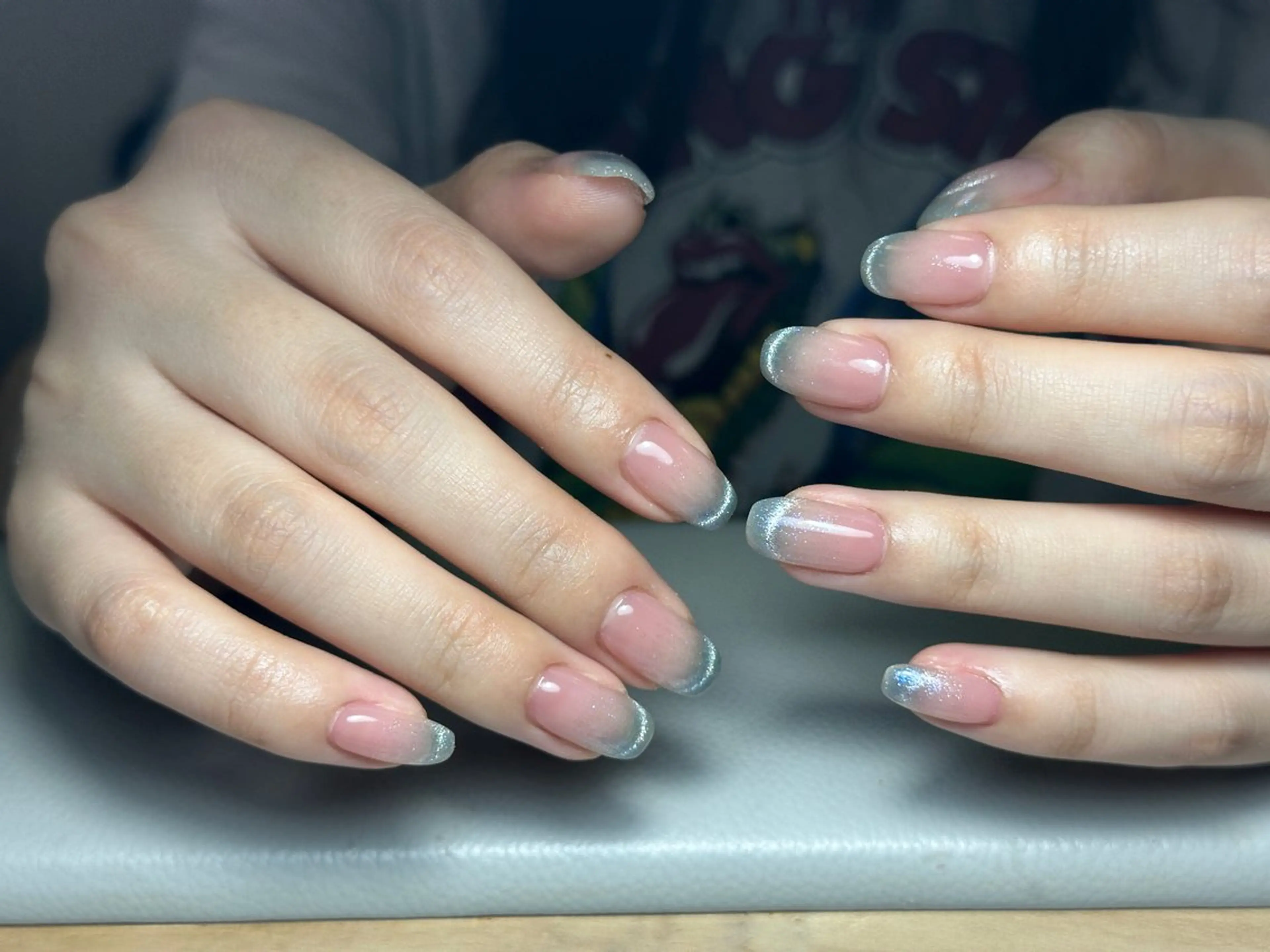 フレンチマグネットネイルミニモ学割の写真