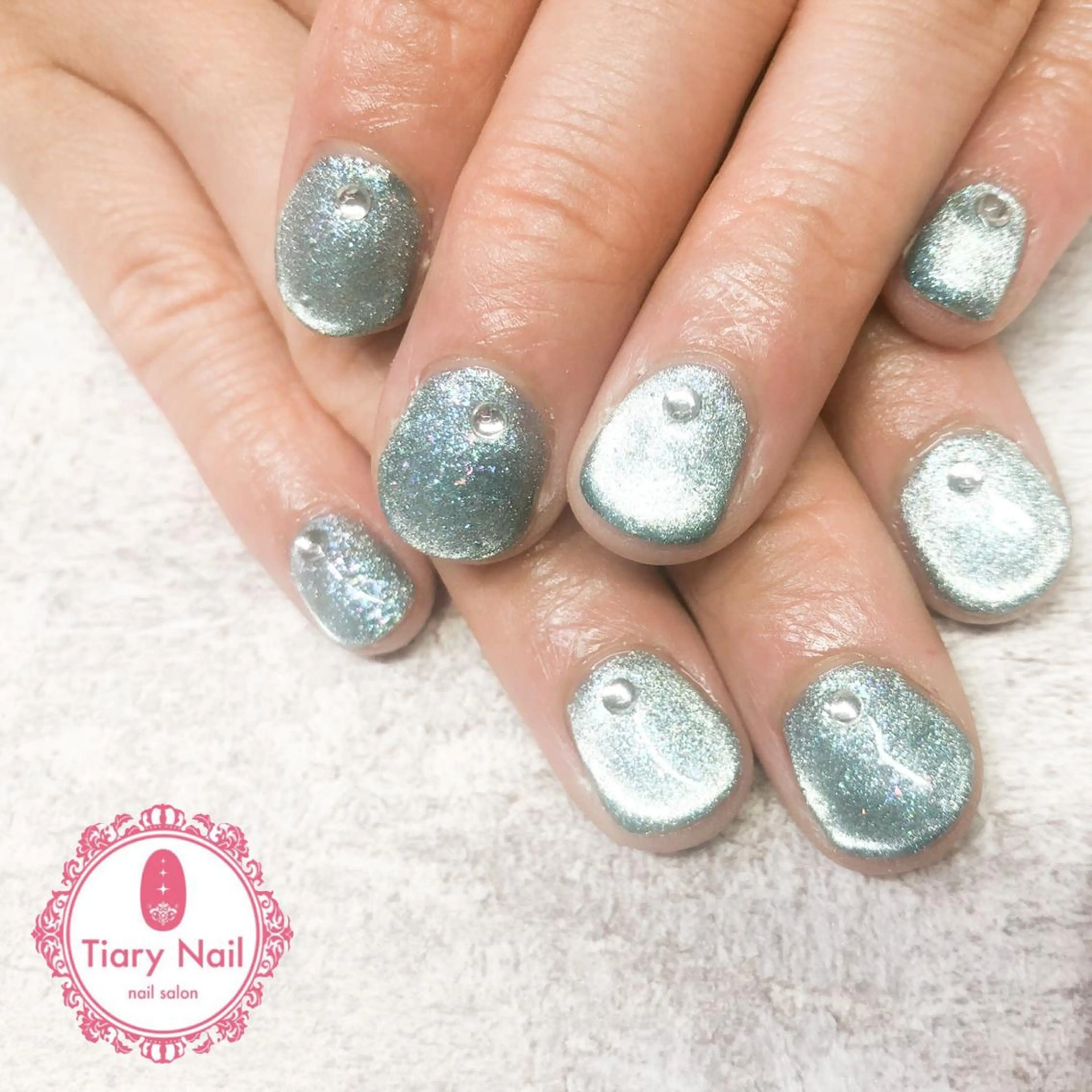 ネイル tiarynail K K🐼のネイルデザイン