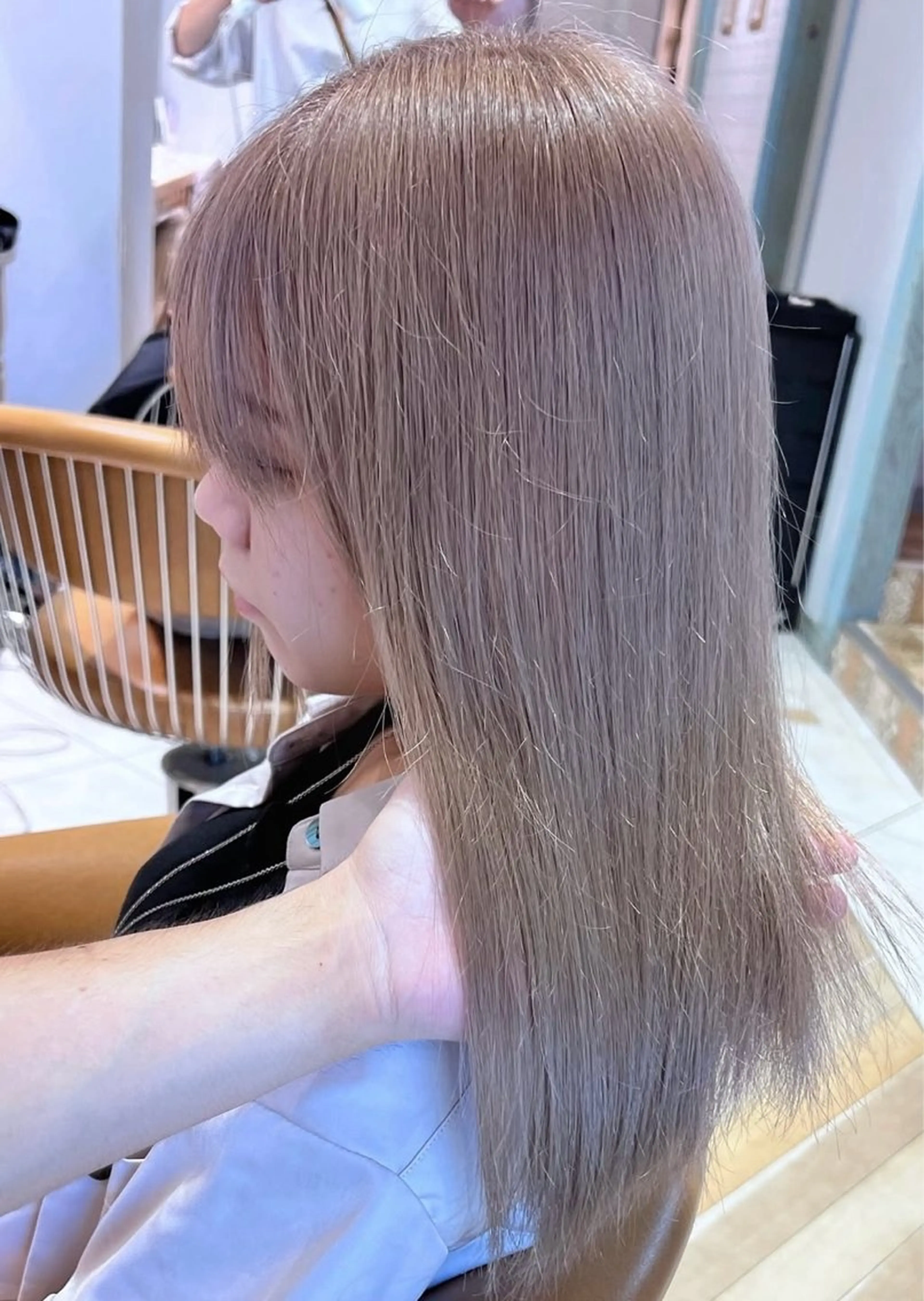 ロング カラー ヘアカラー 小野 竜聖のヘアスタイル