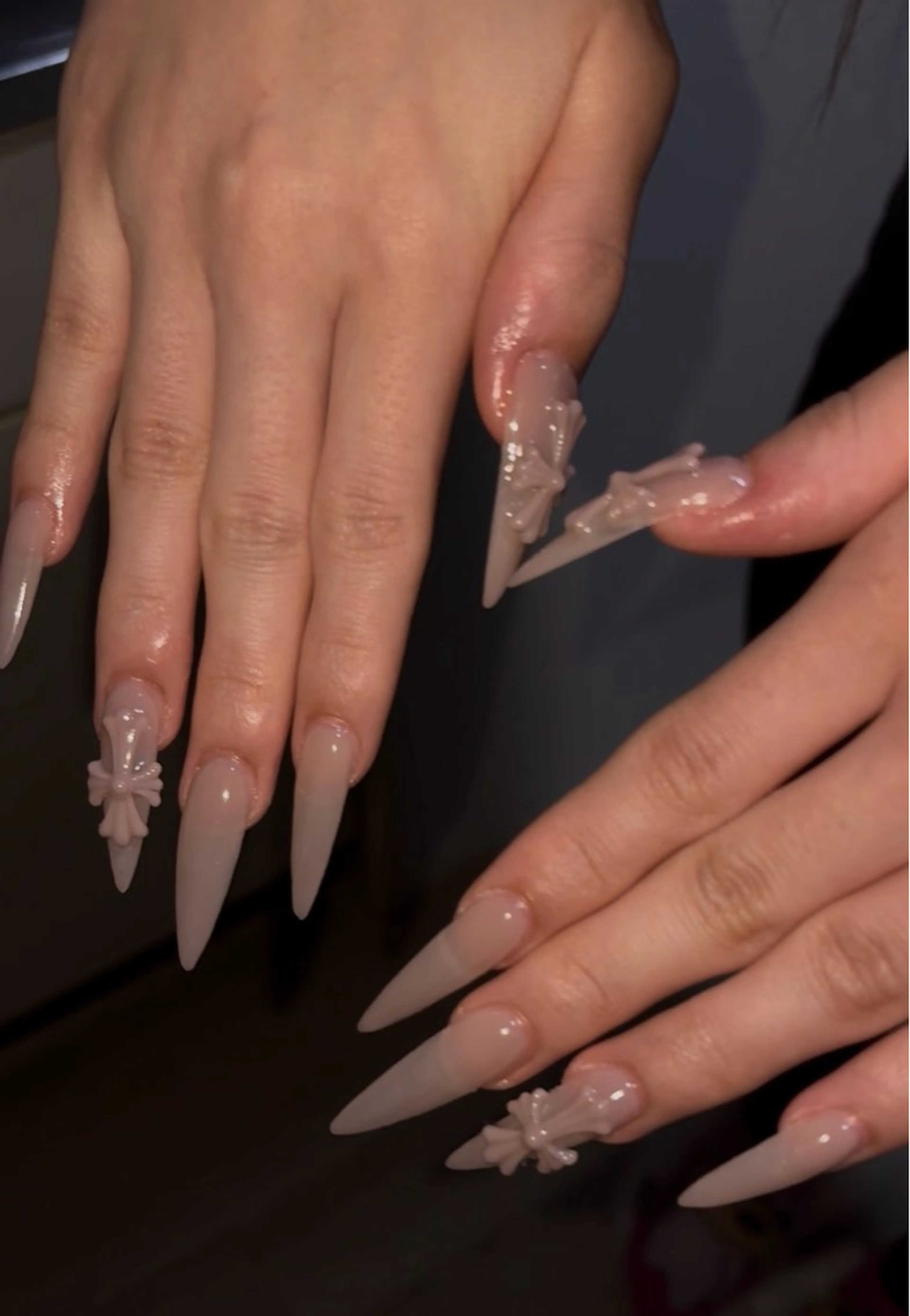 ネイル Aulu’b Nonokaのネイルデザイン