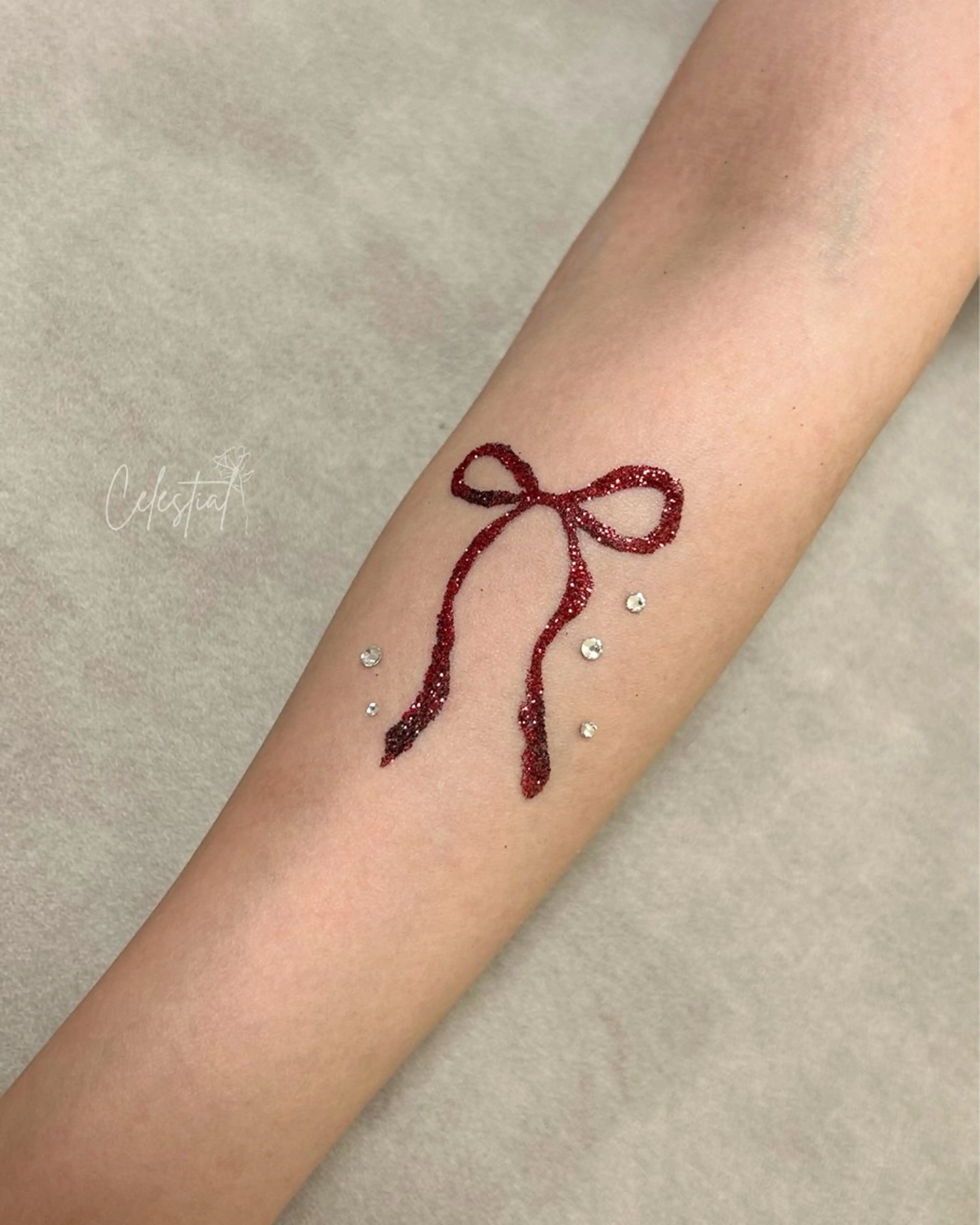 Celestial nailのネイルデザイン