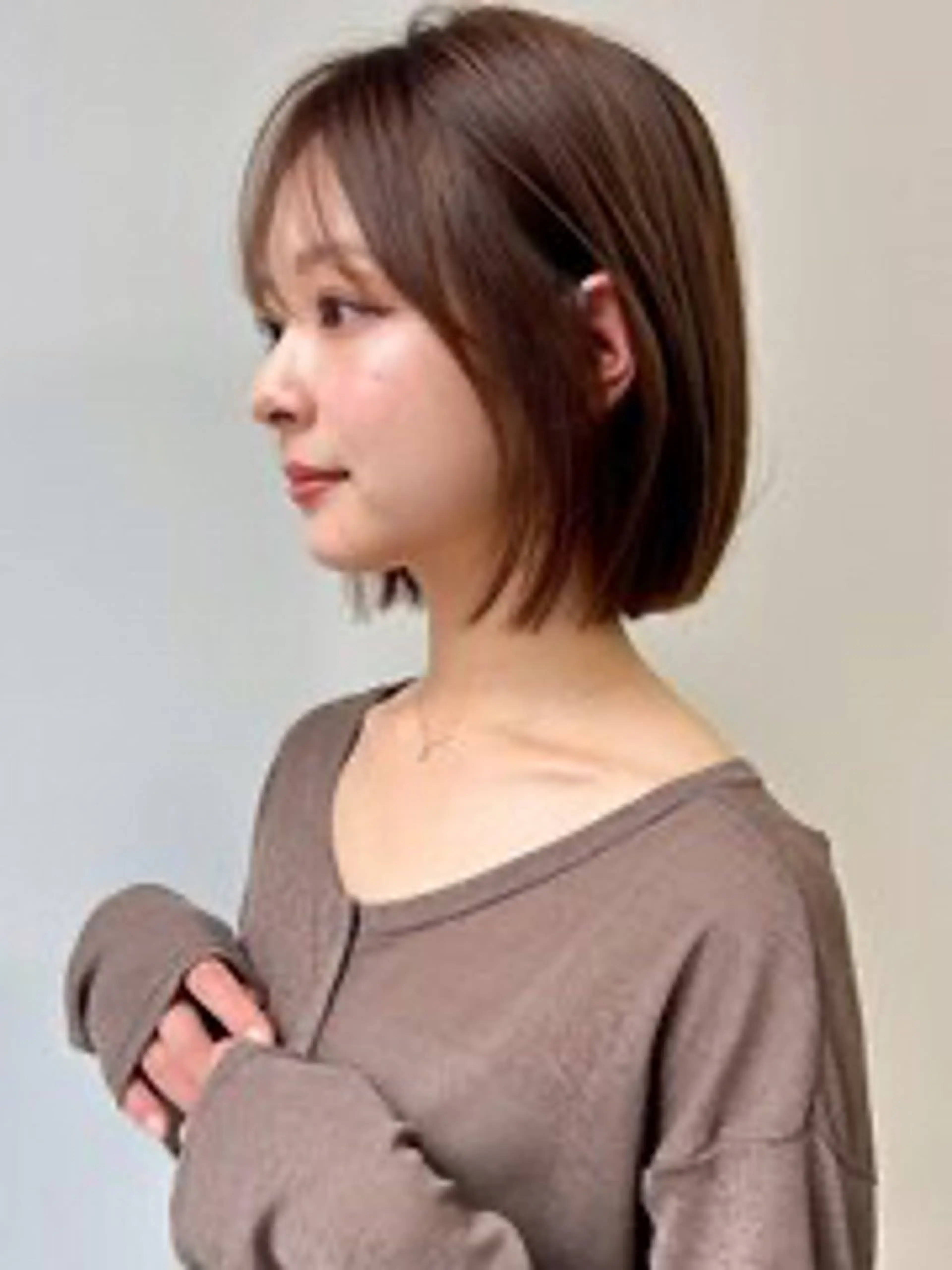 ショート カラー ヘアアレンジ カット ヘアカラー トリートメント ボブ/透明感ベージュ 🫧クルミ🌟のヘアスタイル