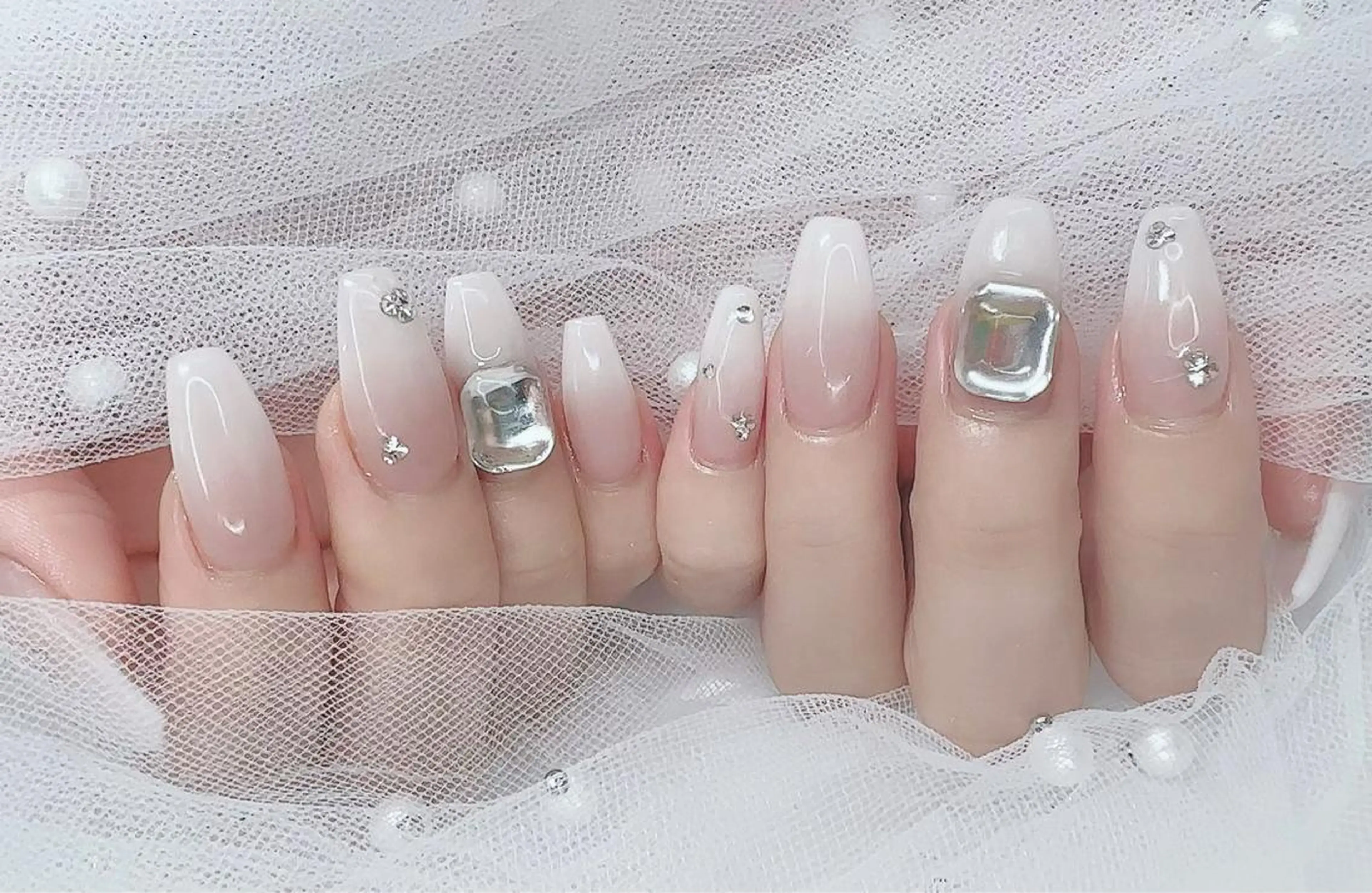 ネイル ハンドネイル R salonのネイルデザイン