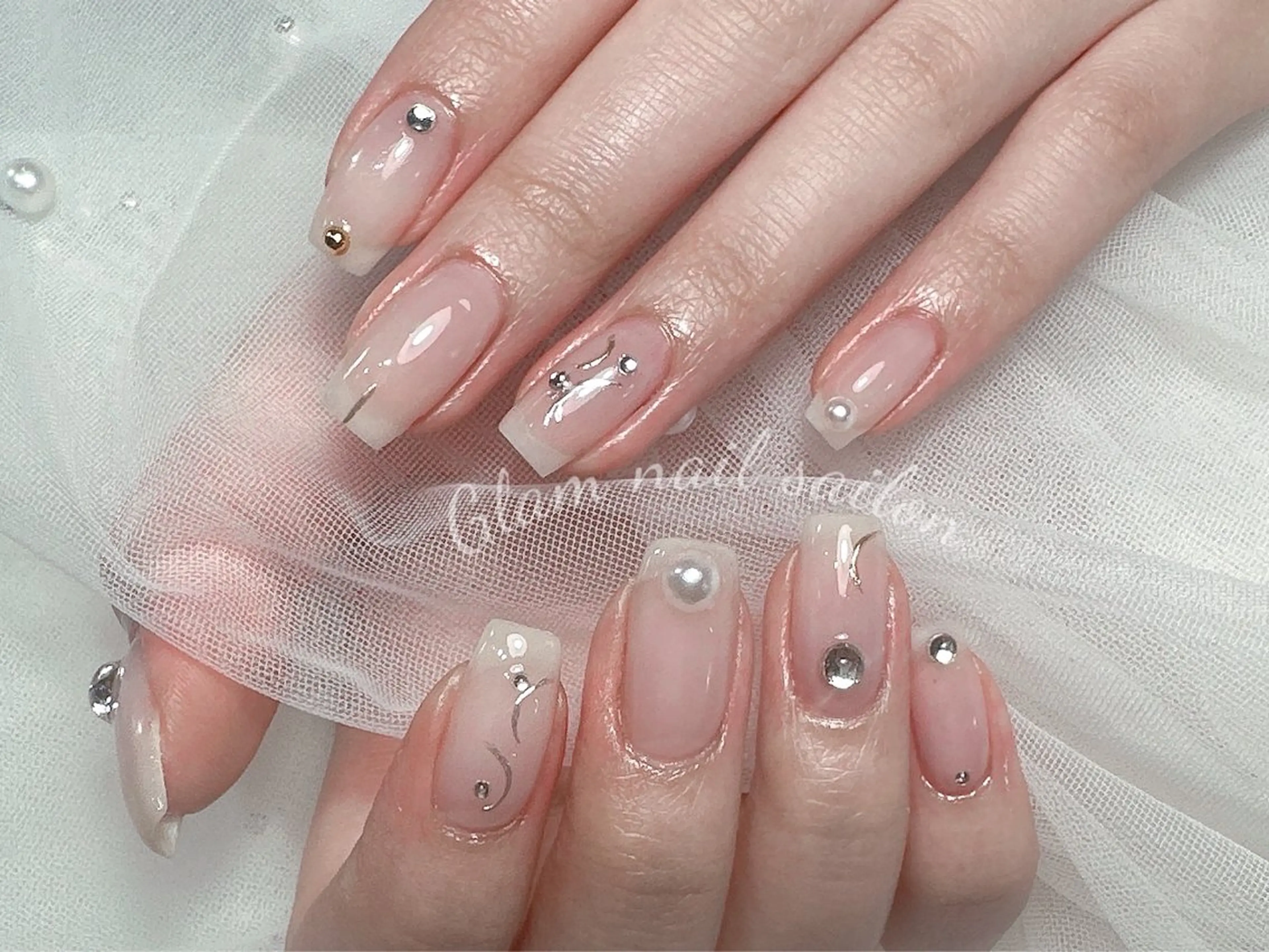 ネイル エツメ💅 長さだし🎀デザインのネイルデザイン