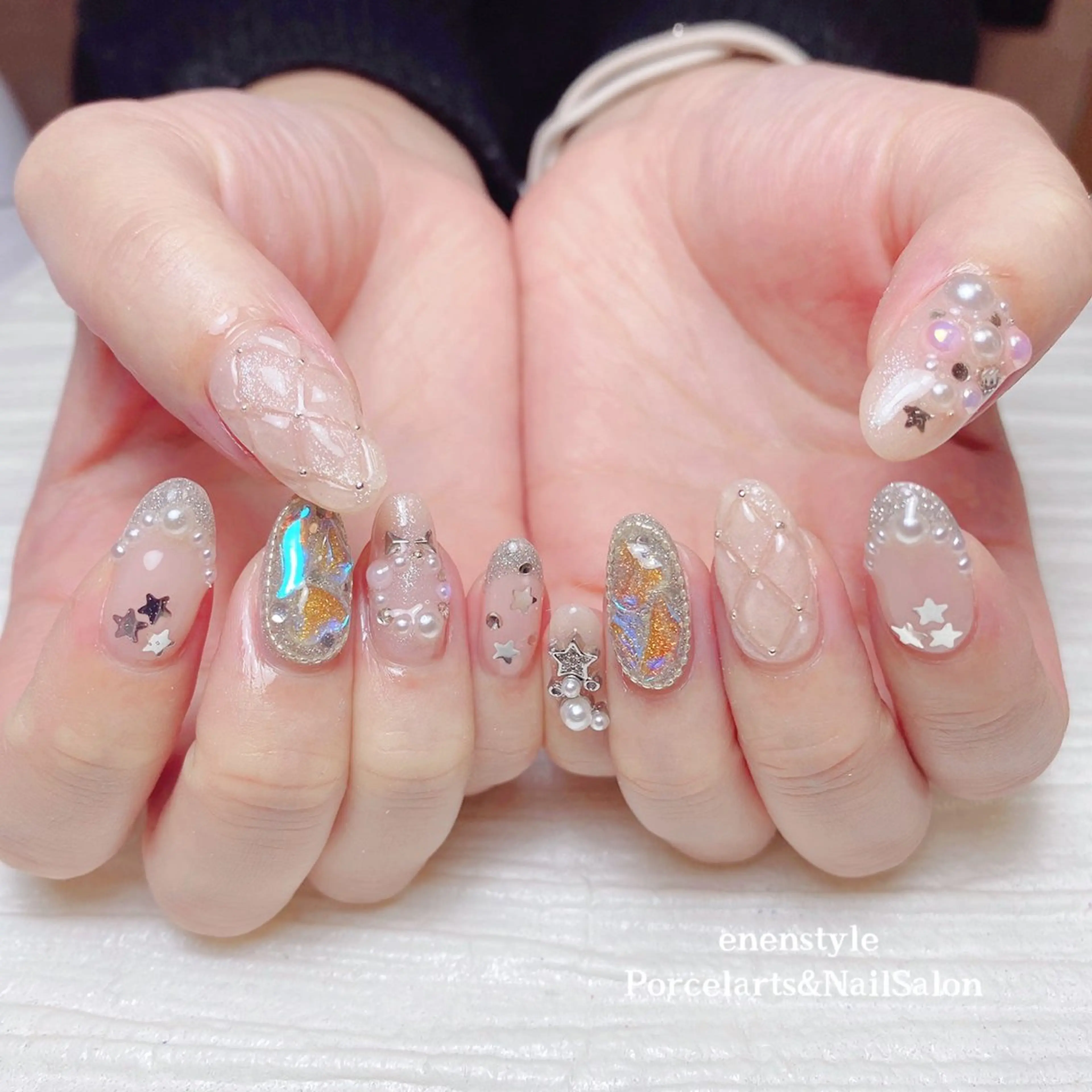 ネイル 👑enen style👑のネイルデザイン