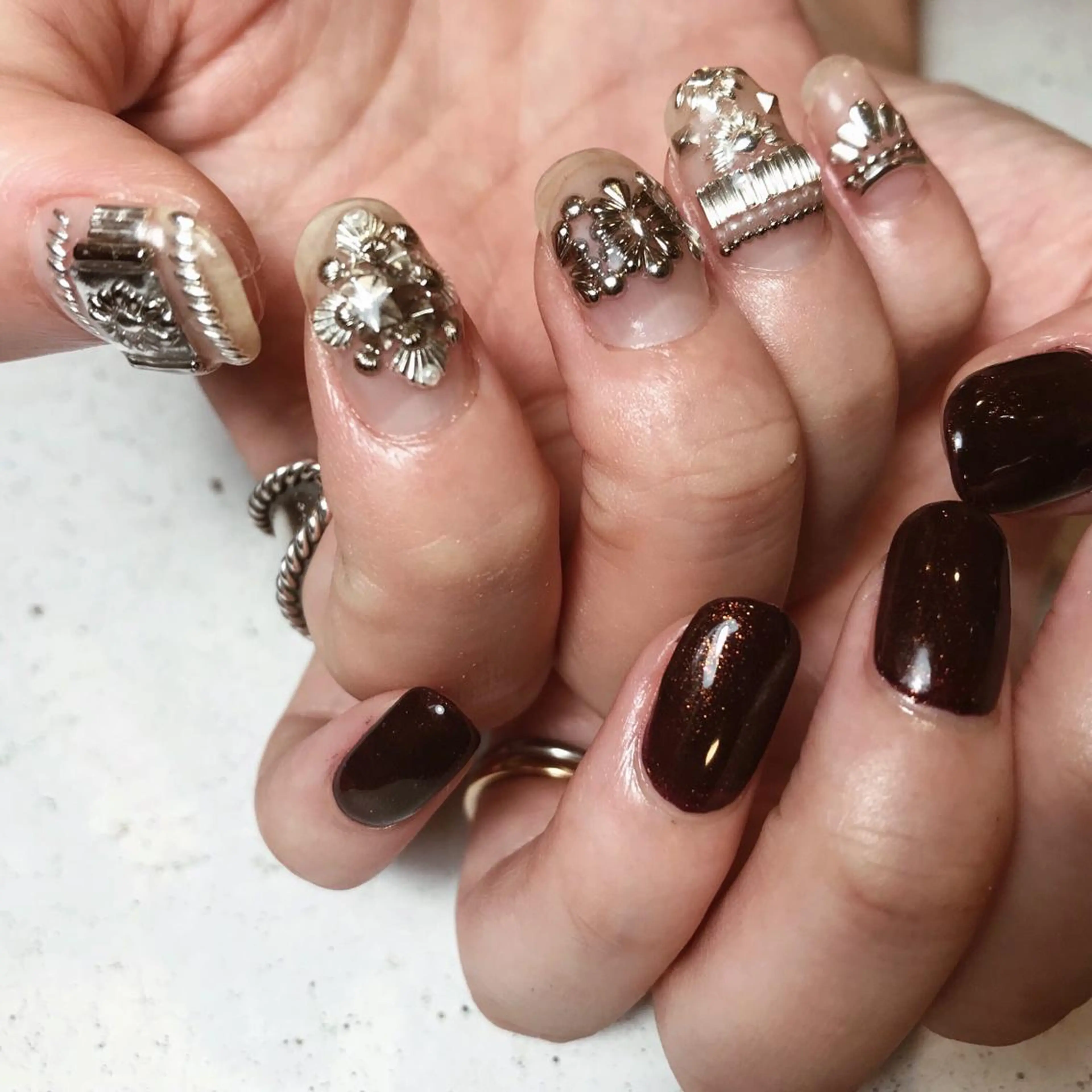 ネイル nail atelier AMBER所属・saori .の眉毛・アイブロウイメージ