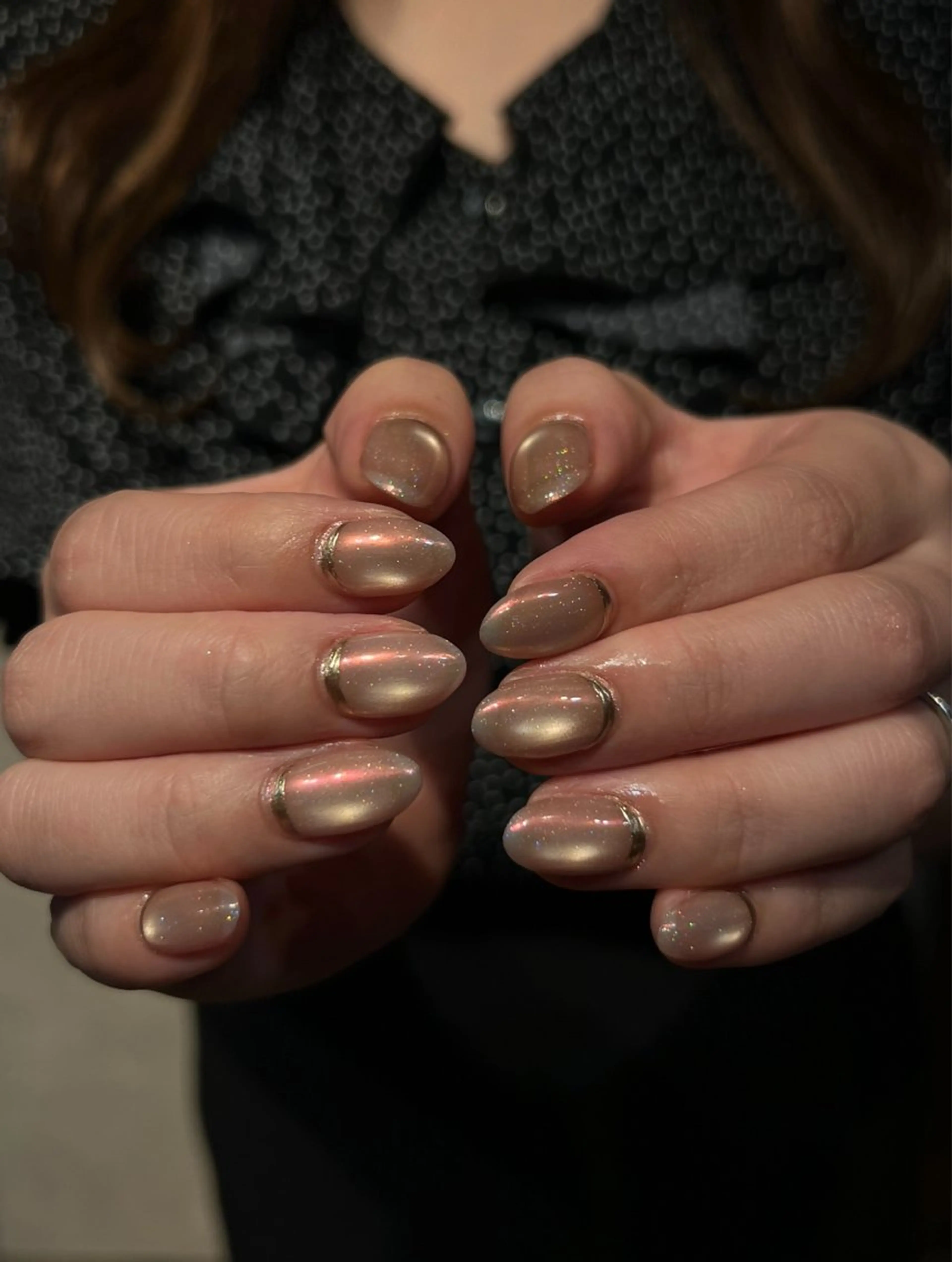 ネイル オーロラネイル 金木犀　札幌駅前店所属・金木犀ネイルサロン 三浦のネイルデザイン