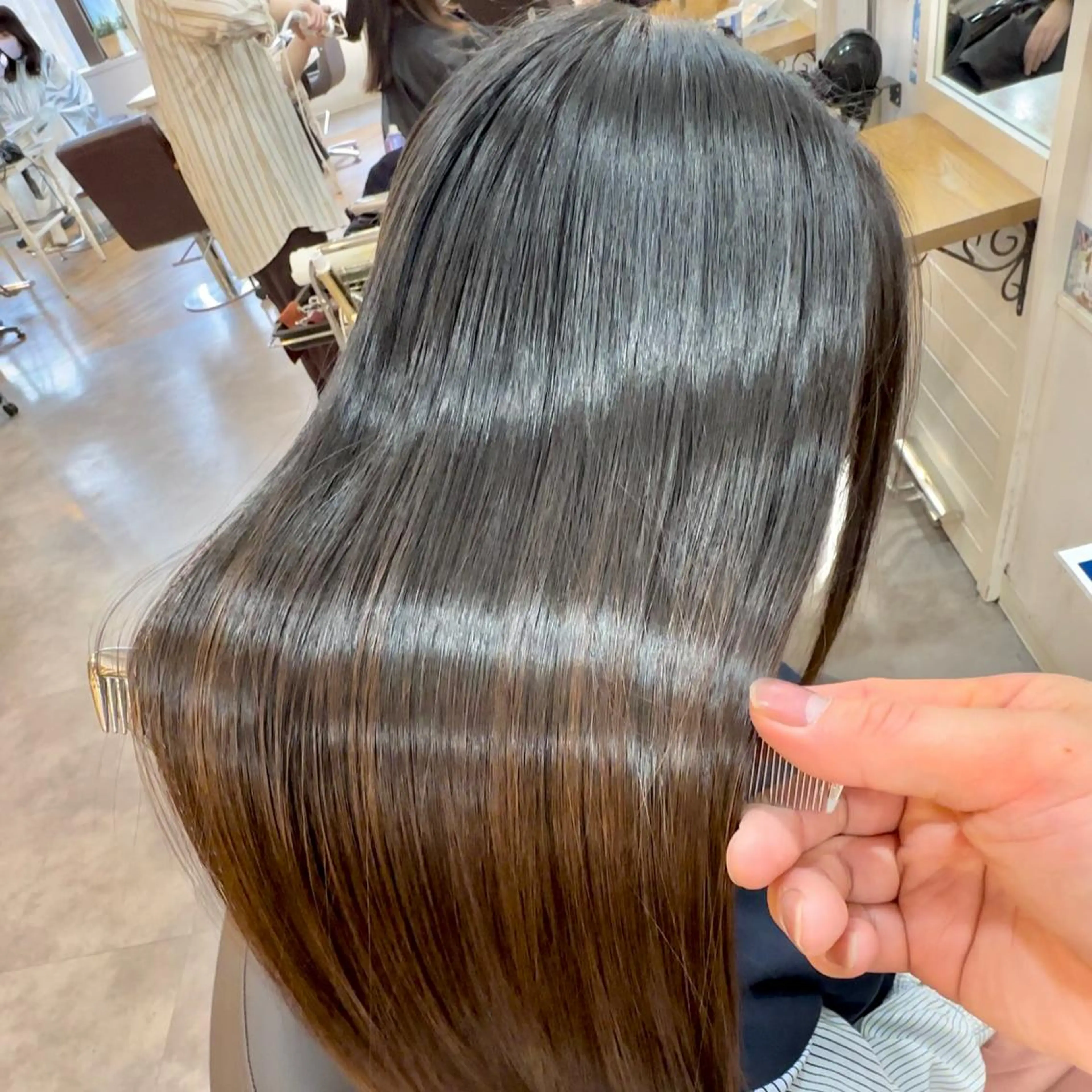 ロング カラー パーマ ヘアアレンジ メンズ キッズ ネイル マツエク・マツパ アイブロウ メンズバレイヤージュ メンズブリーチ メンズハイライト バレイヤージュ ブリーチ カット 縮毛矯正 🪽美髪の神🪽 💎RYUSEI💎のヘアスタイル