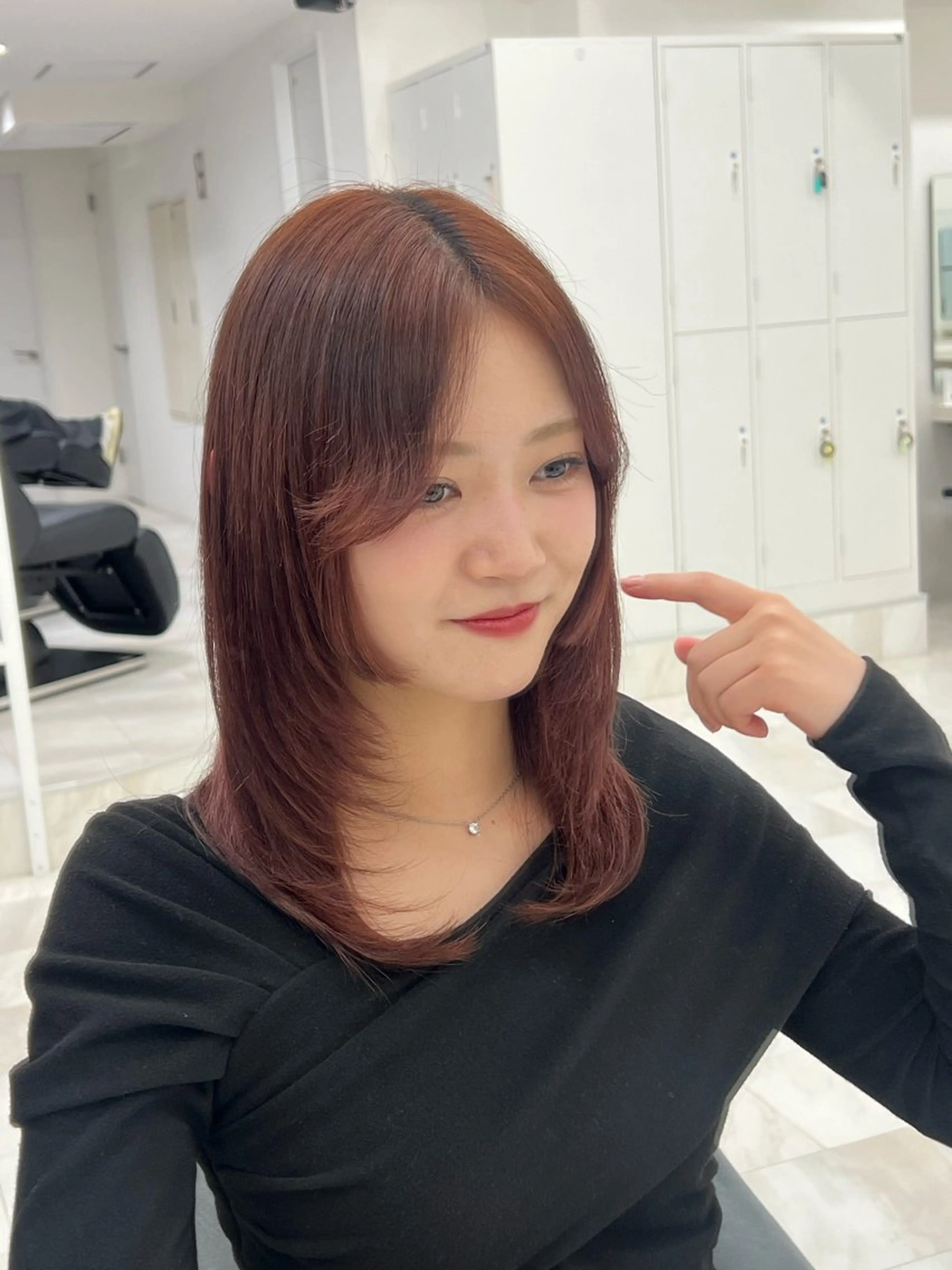 セミロング 姫カット レイヤーカット リコ ハッシュカット 韓国レイヤーのヘアスタイル