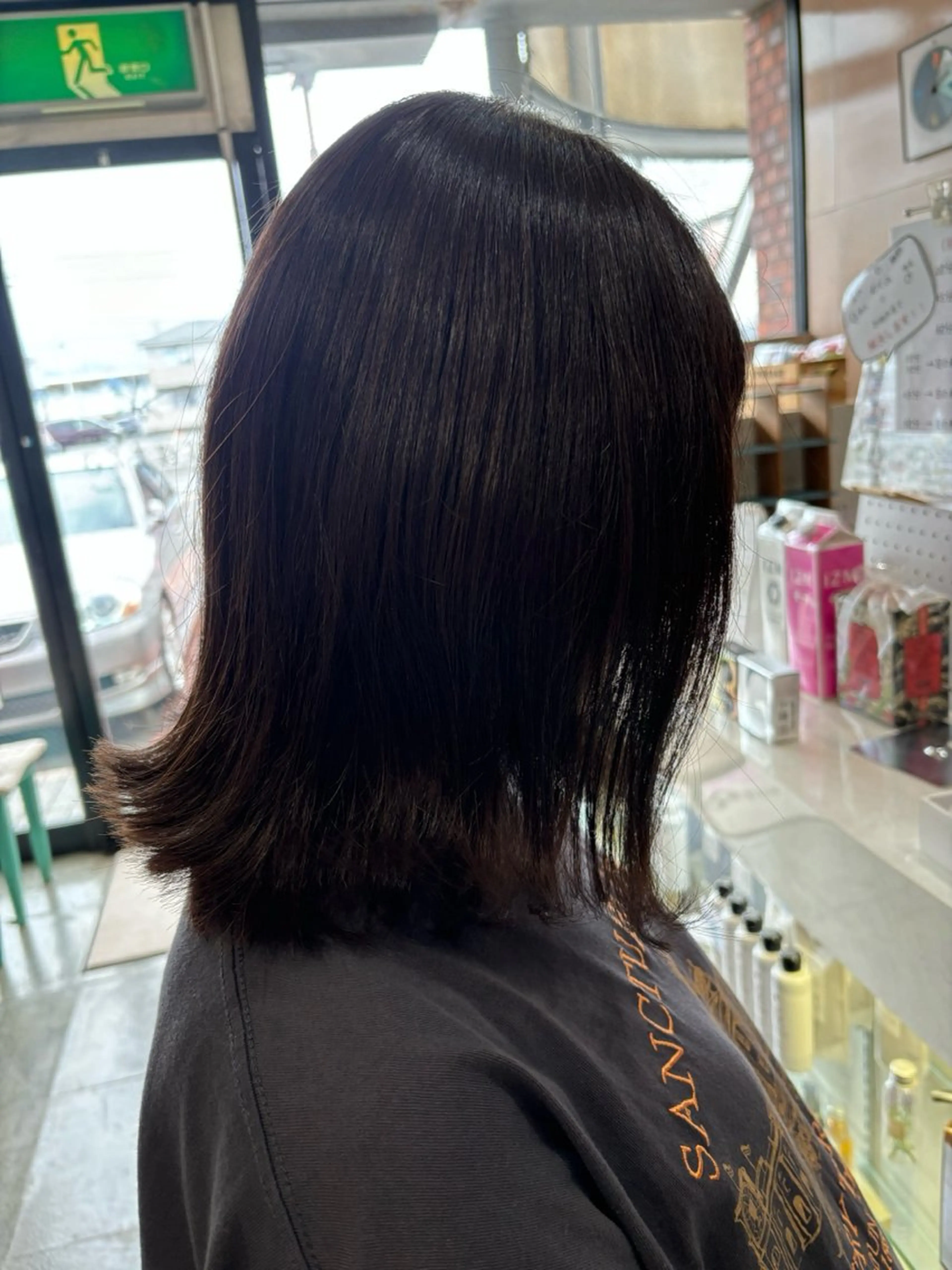 ミディアム QUATRO所属・渡辺 桃花のマツエク・マツパデザイン