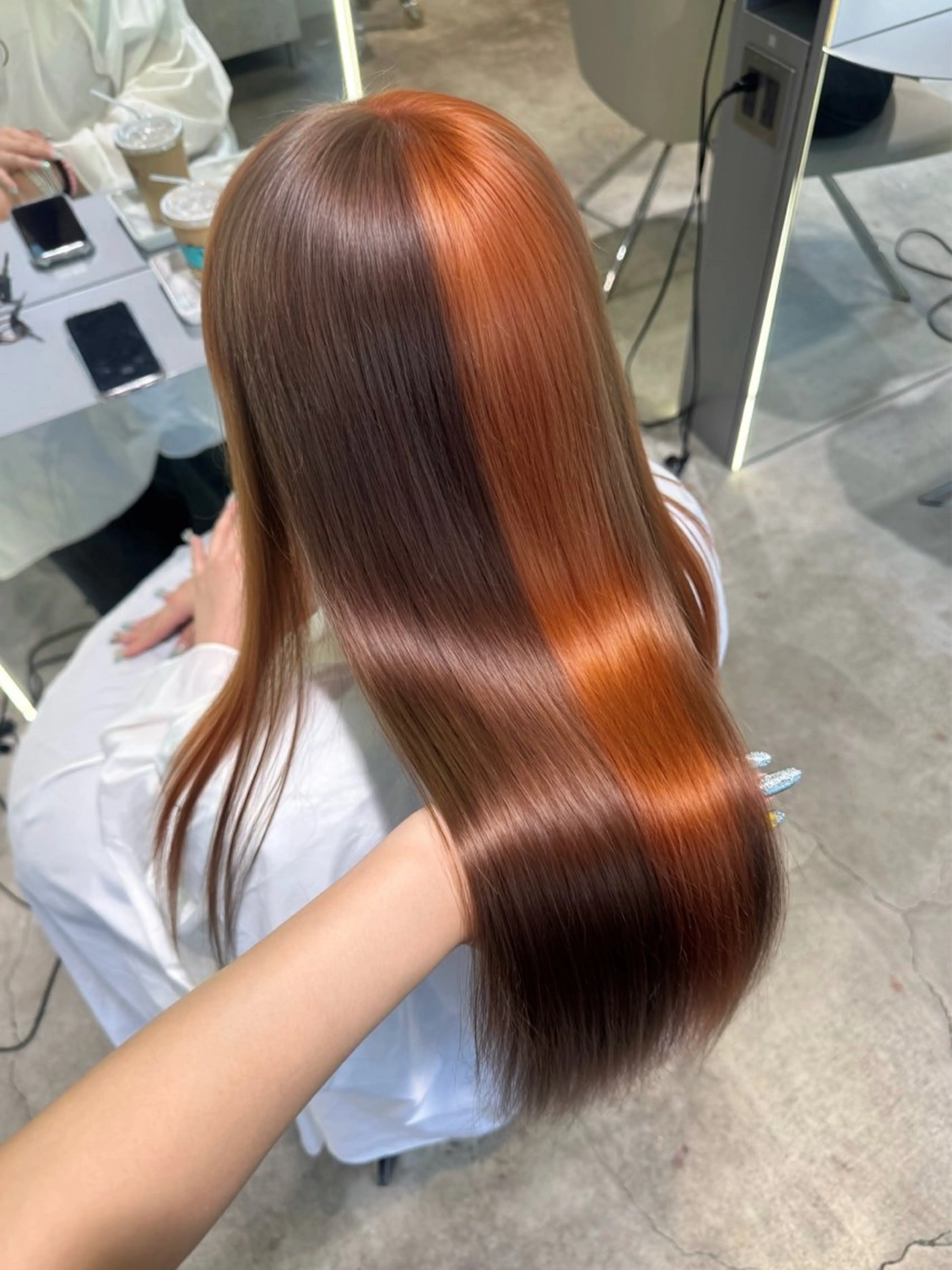 セミロング カラー ブラウンカラー オレンジ RIHO🎀 名駅 ハイトーン×顔周りのヘアスタイル