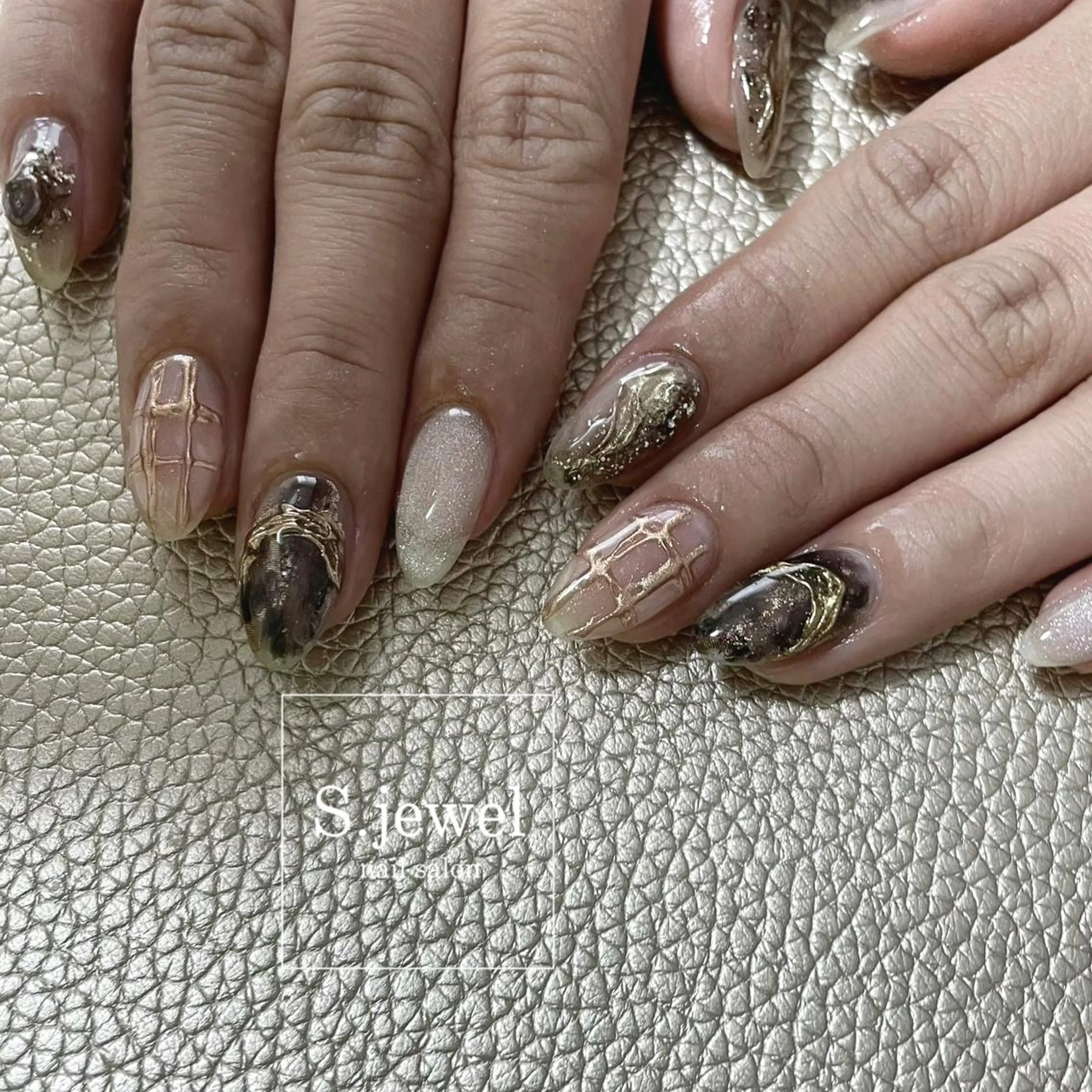 ネイル S. JEWELのネイルデザイン