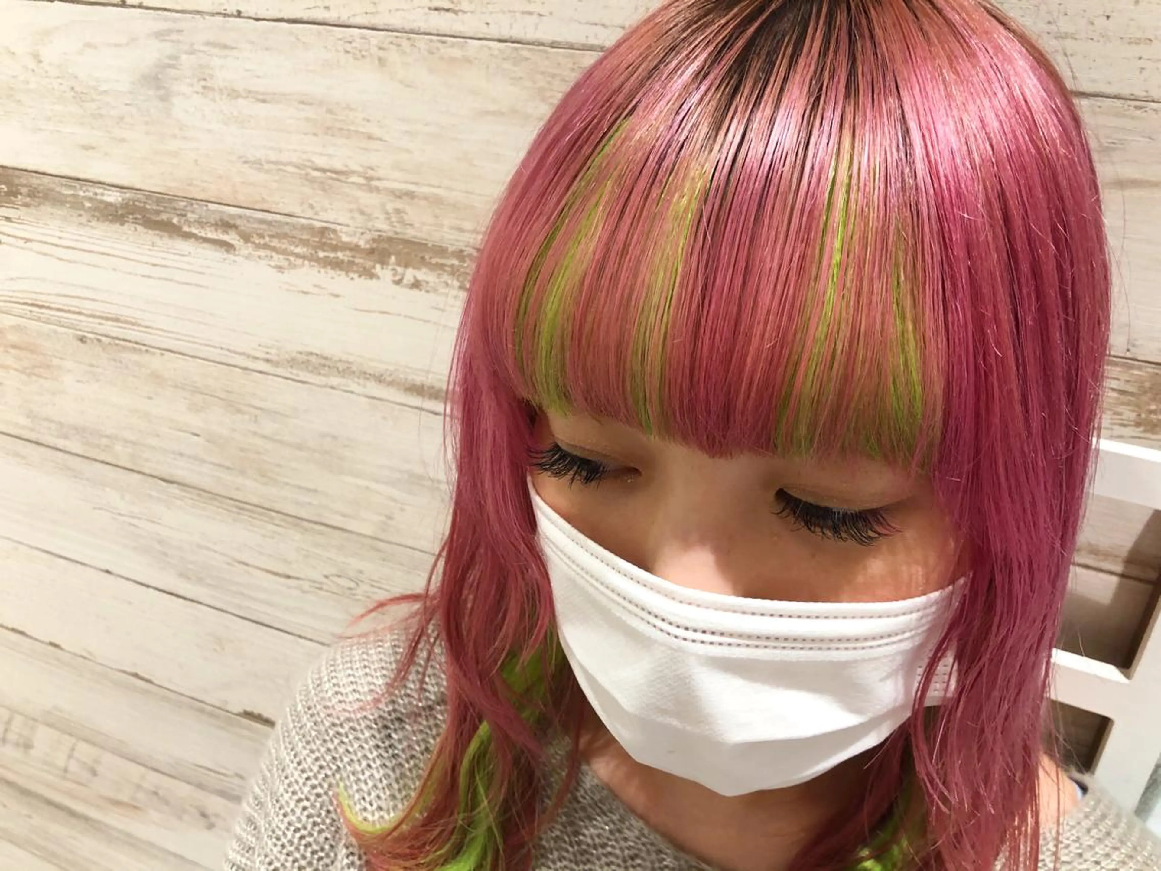 ミディアム シールエクステ エクステ Yuueye mioの眉毛・アイブロウイメージ