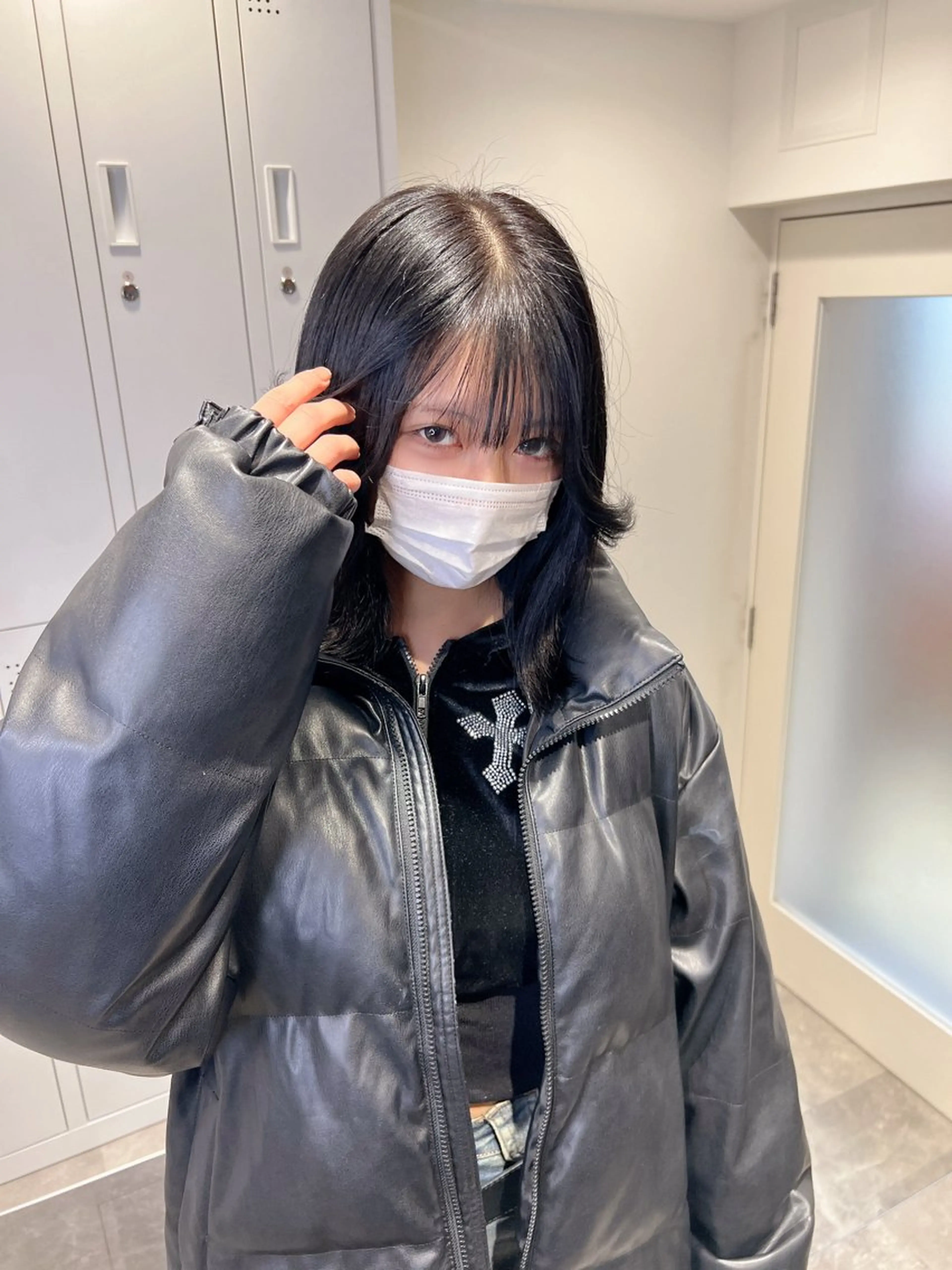 ミディアム カラー ブリーチ ケアブリーチ トリートメント 透明感/レイヤー 🇰🇷tomonaのヘアスタイル