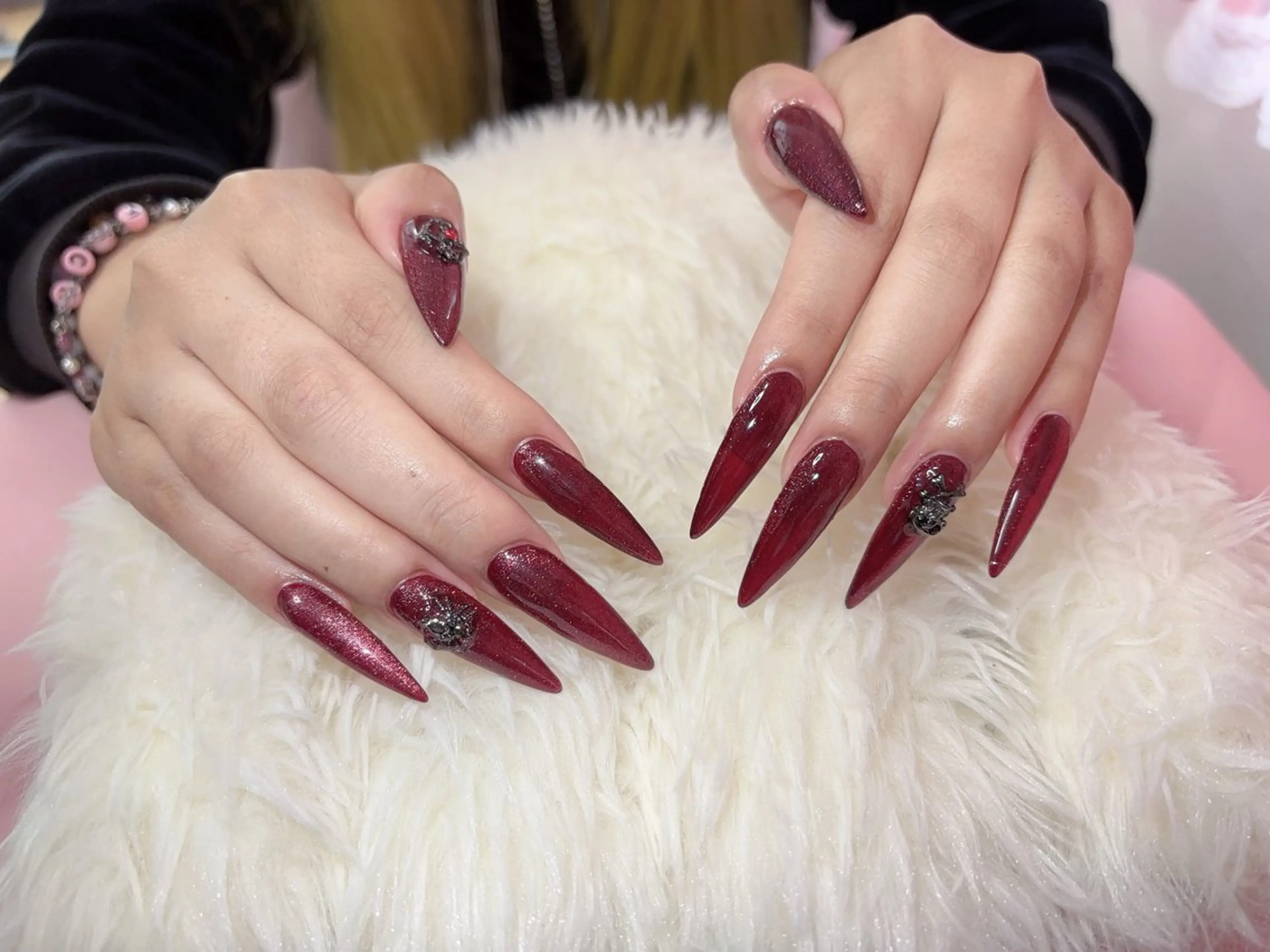 10本長さ出し＋2本以上アート（通常カラー／マグネット／ミラー／ラメ など）8880＝＞6960.★ オフは＋1000円の写真