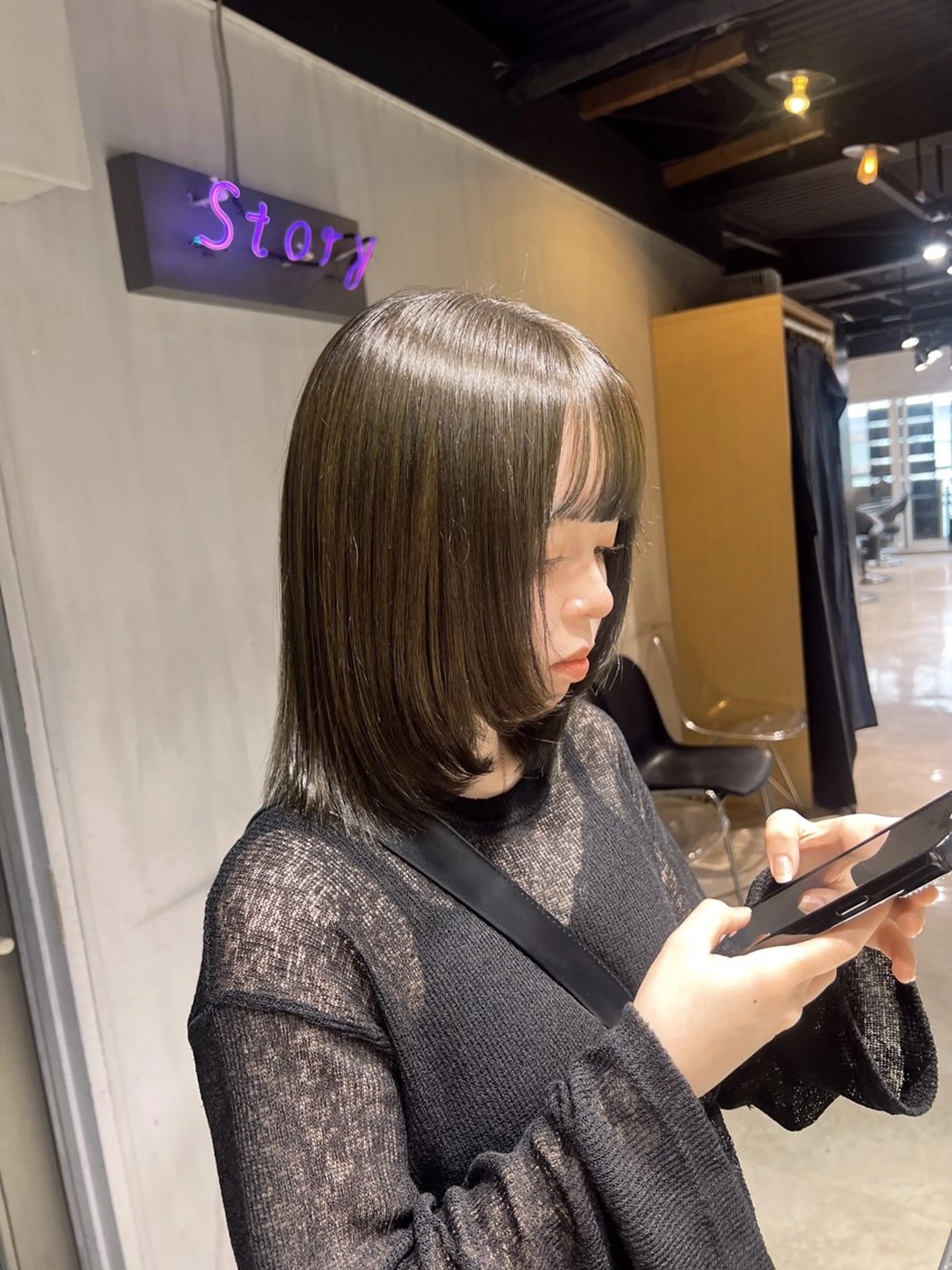 セミロング カラー カット ヘアカラー NANAMI🩵 大人可愛い韓国ヘアのヘアスタイル