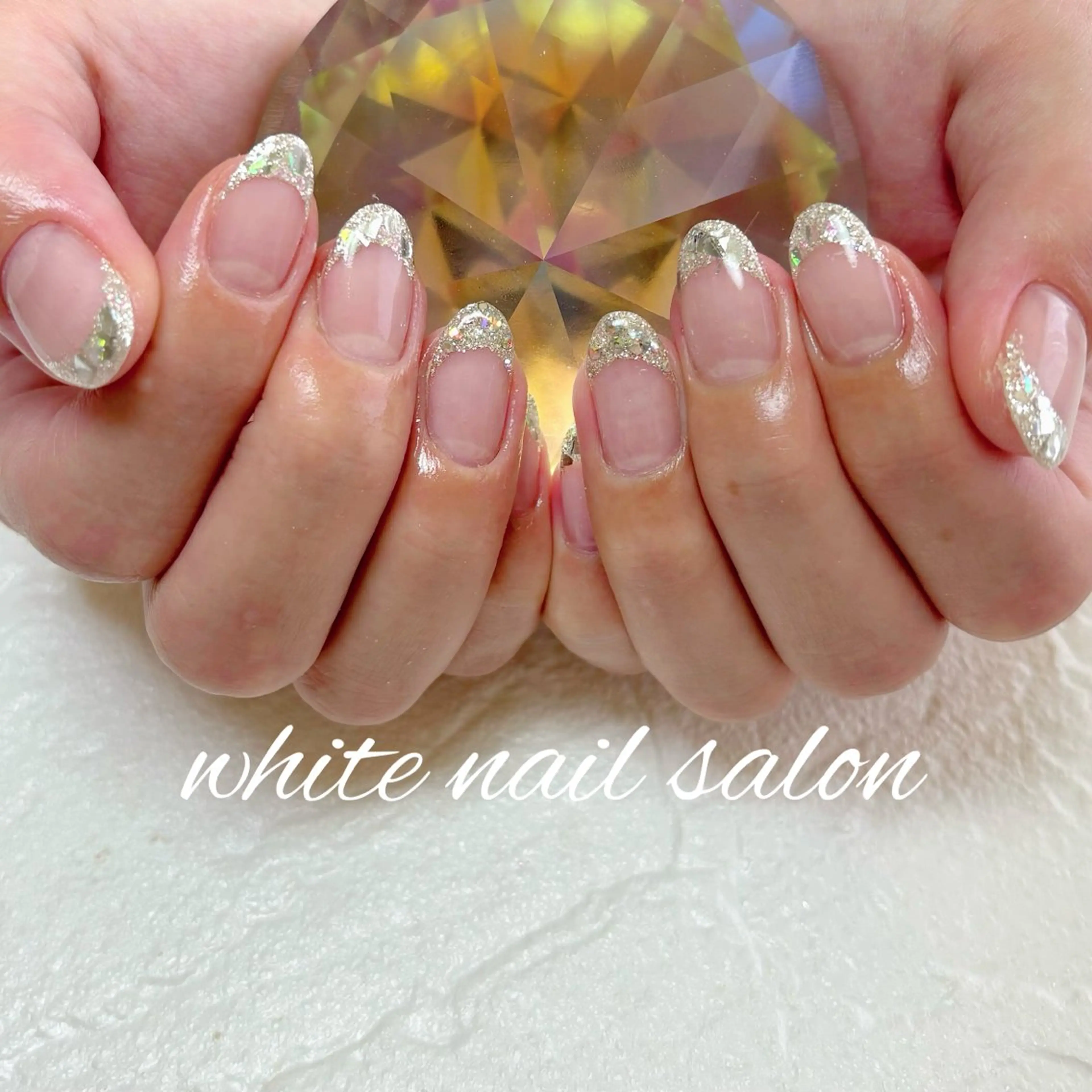 ネイル ホワイト ハンドネイル white nail salonのネイルデザイン
