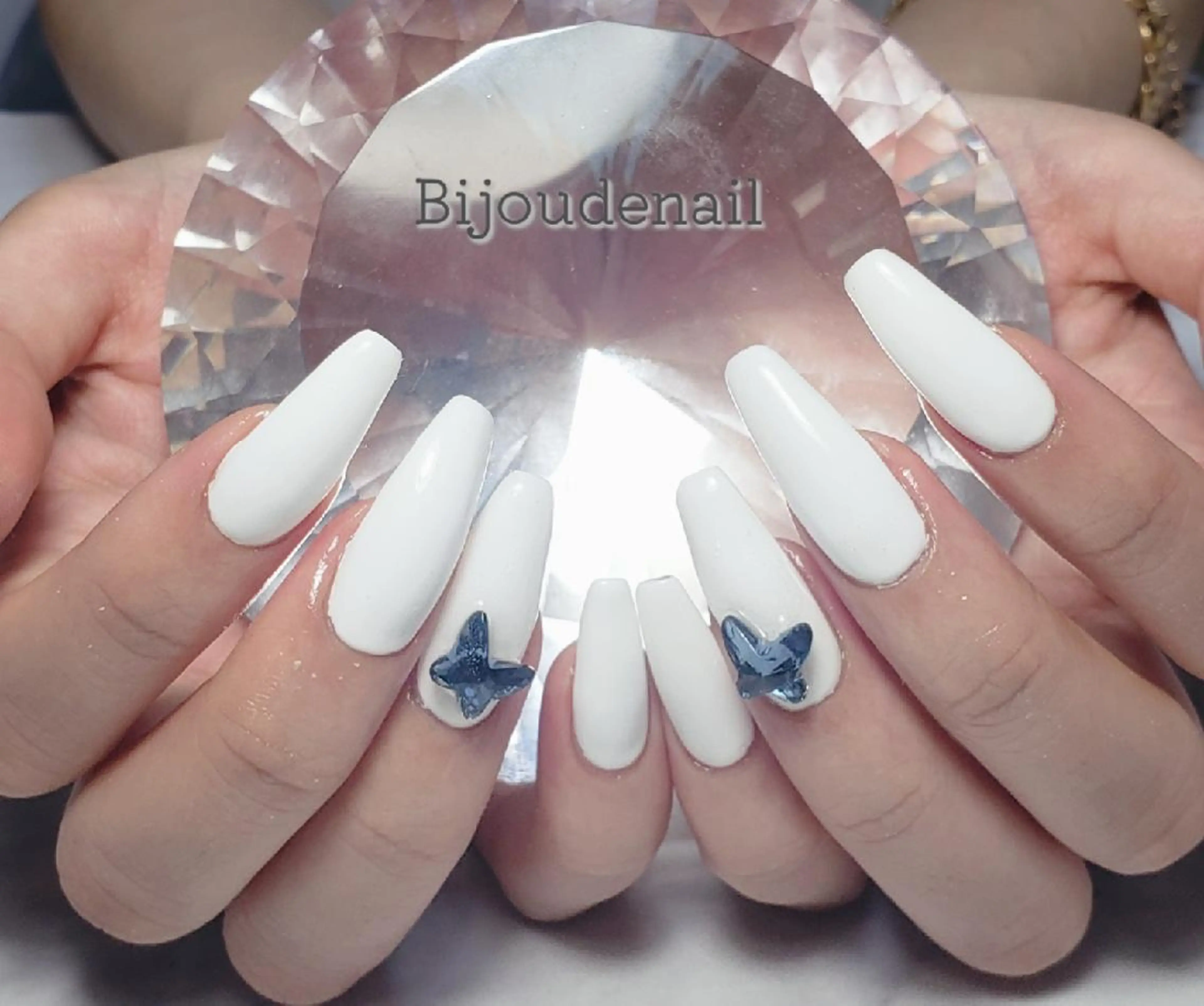 ネイル ビジュード ネイルのネイルデザイン