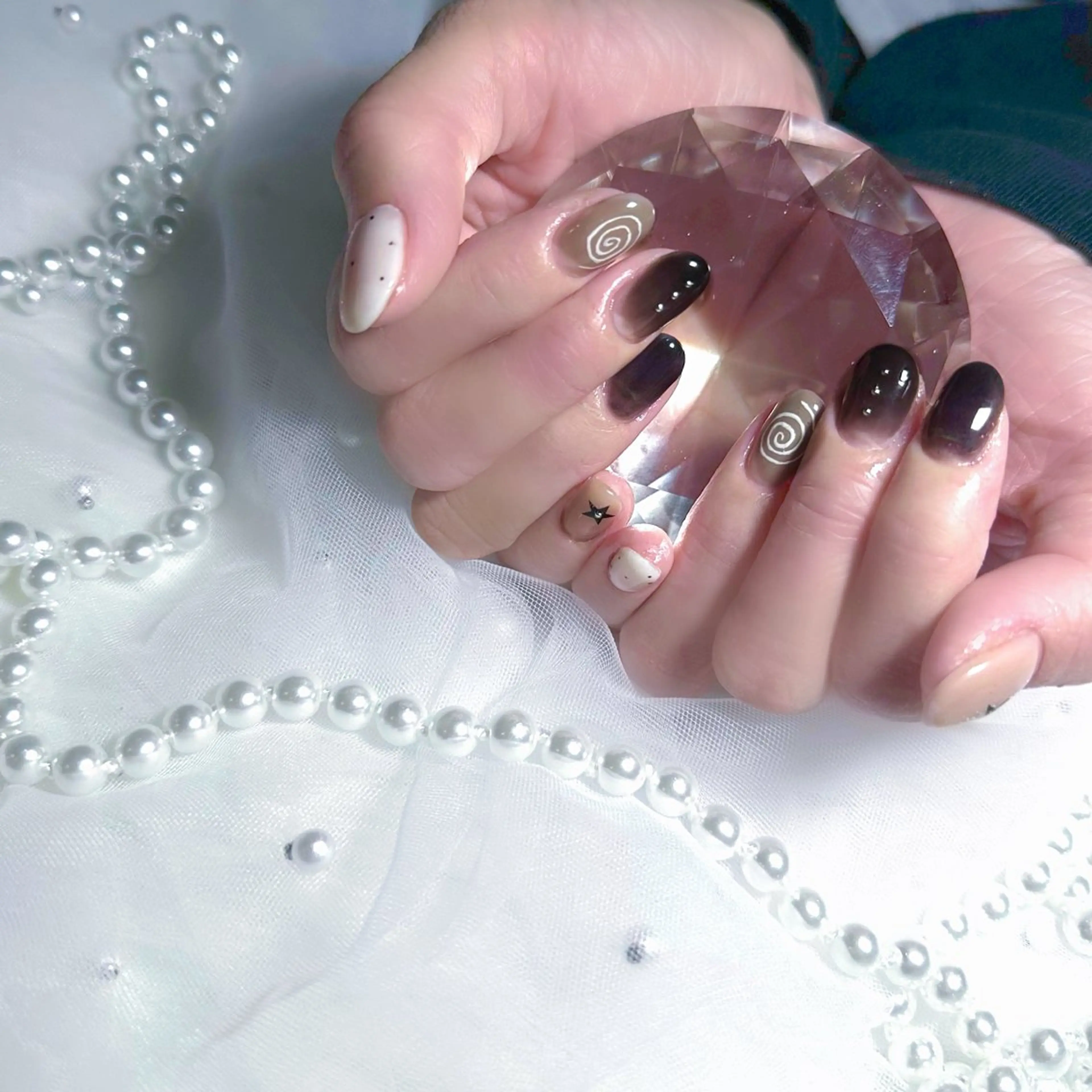 ネイル 韓国ネイル ニュアンスネイル 韓国/オタクネイル 住道 :▶︎ Rioのネイルデザイン