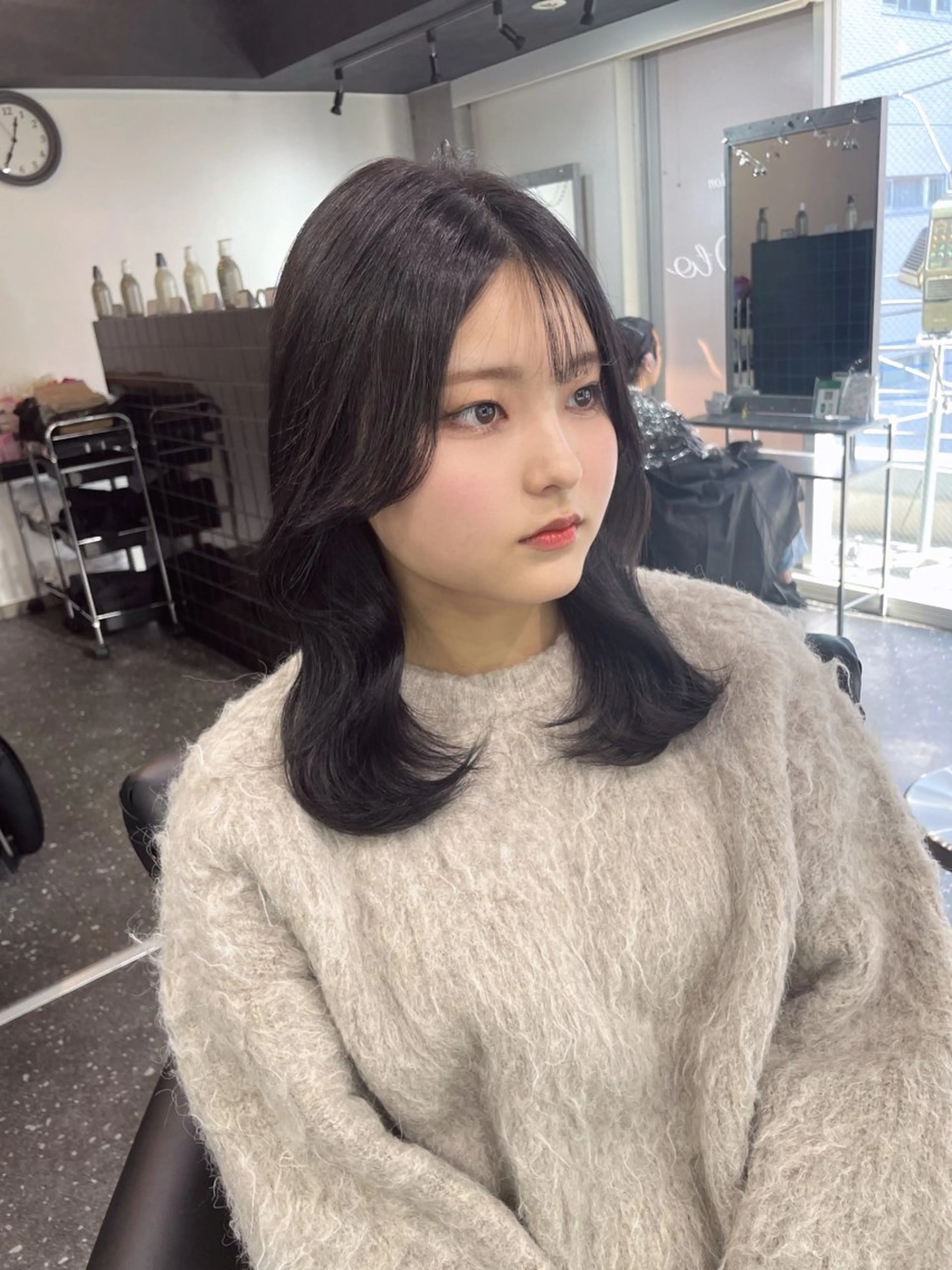 セミロング 髪質改善✨ ULTOWA🌈のヘアスタイル