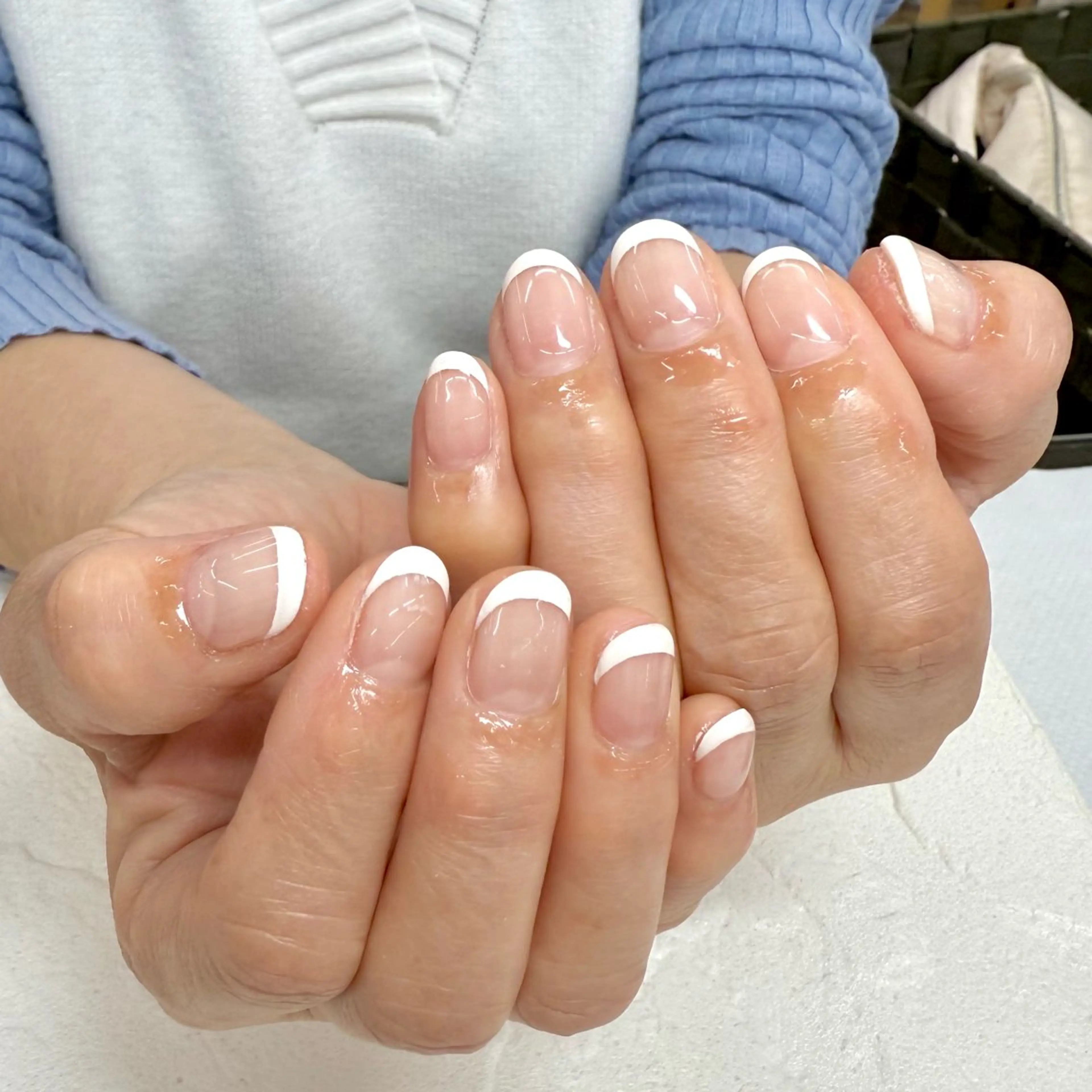 ネイル MAXKELLY正池 白フレンチ募集🕊️のネイルデザイン