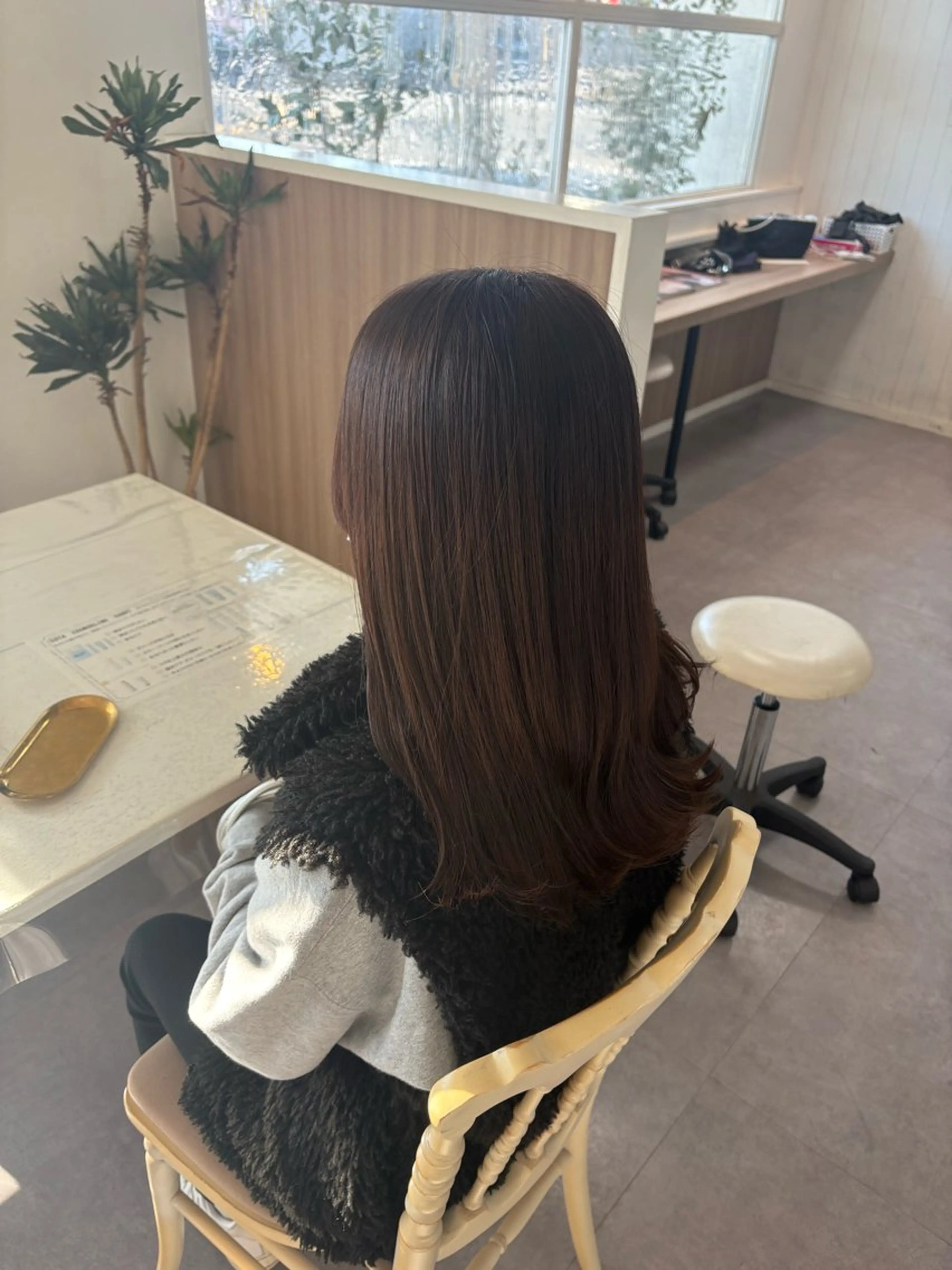 セミロング 高橋 真歩のヘアスタイル
