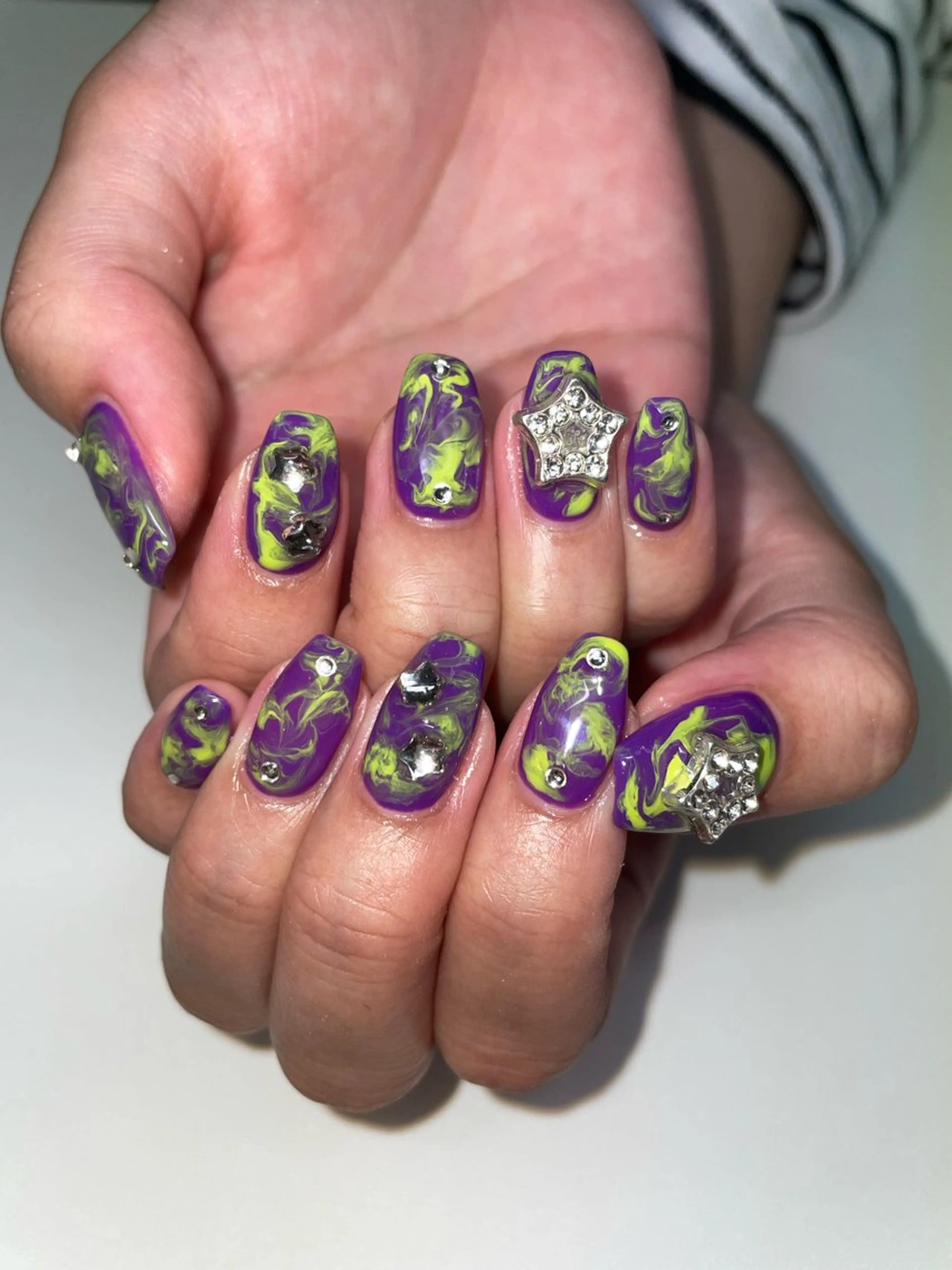 ネイル VENUS BELT AYAKAのネイルデザイン