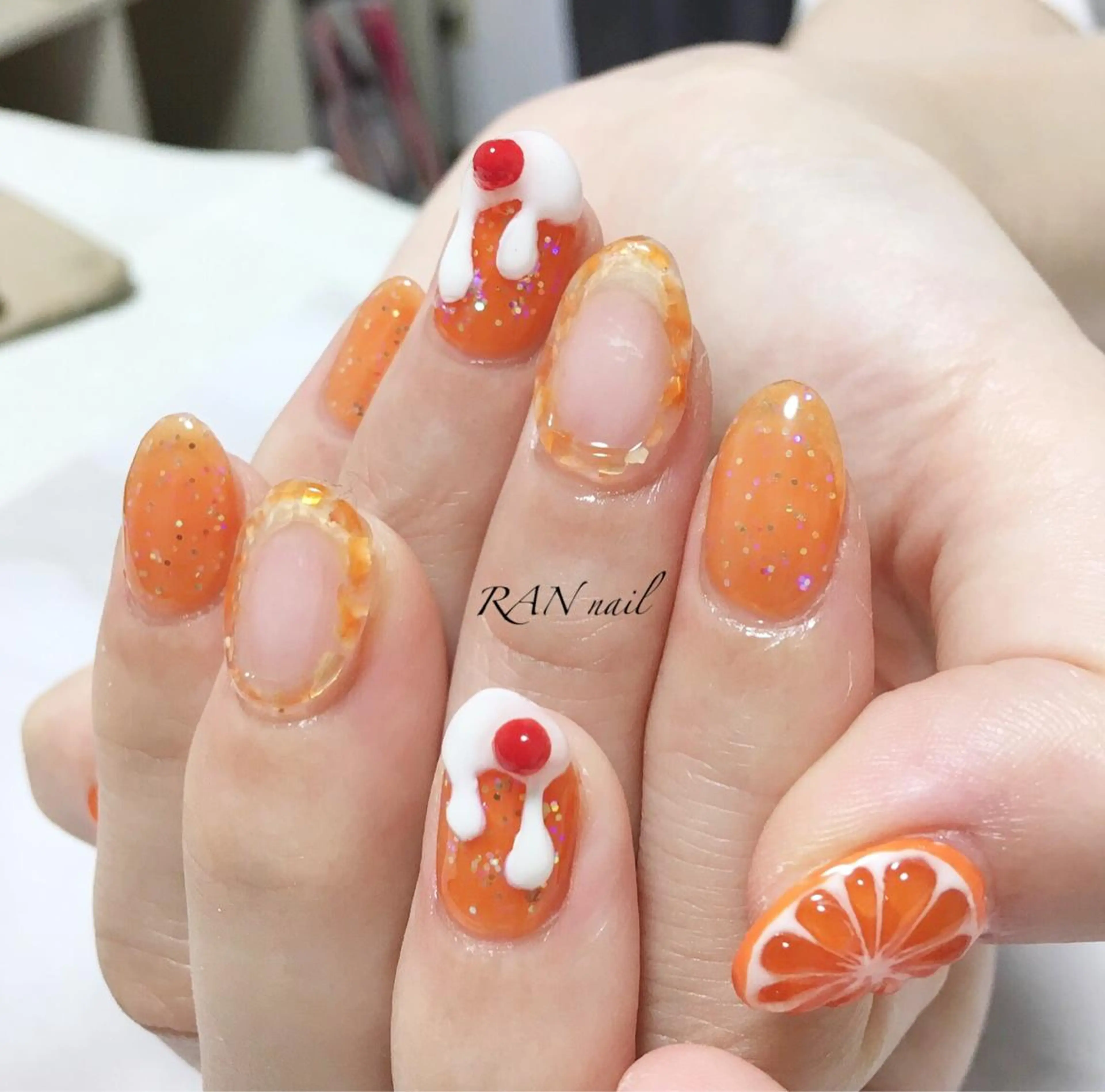ネイル フットネイル オフィスネイル オレンジ 春ネイル 夏ネイル ハンドネイル フットネイル RAN nailのネイルデザイン