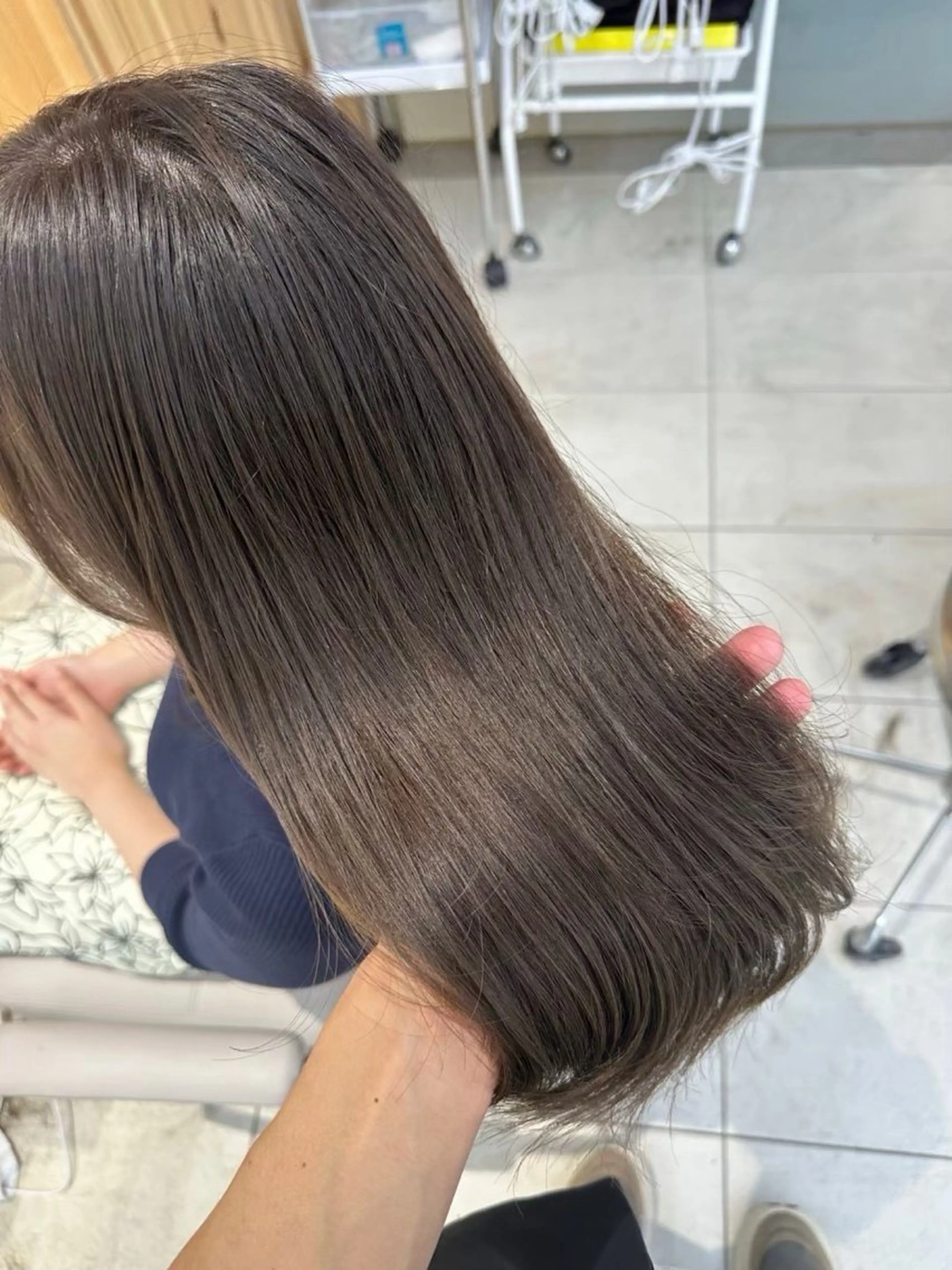 ロング 新宿・表参道/トリー ートメント/新谷日莉のヘアスタイル