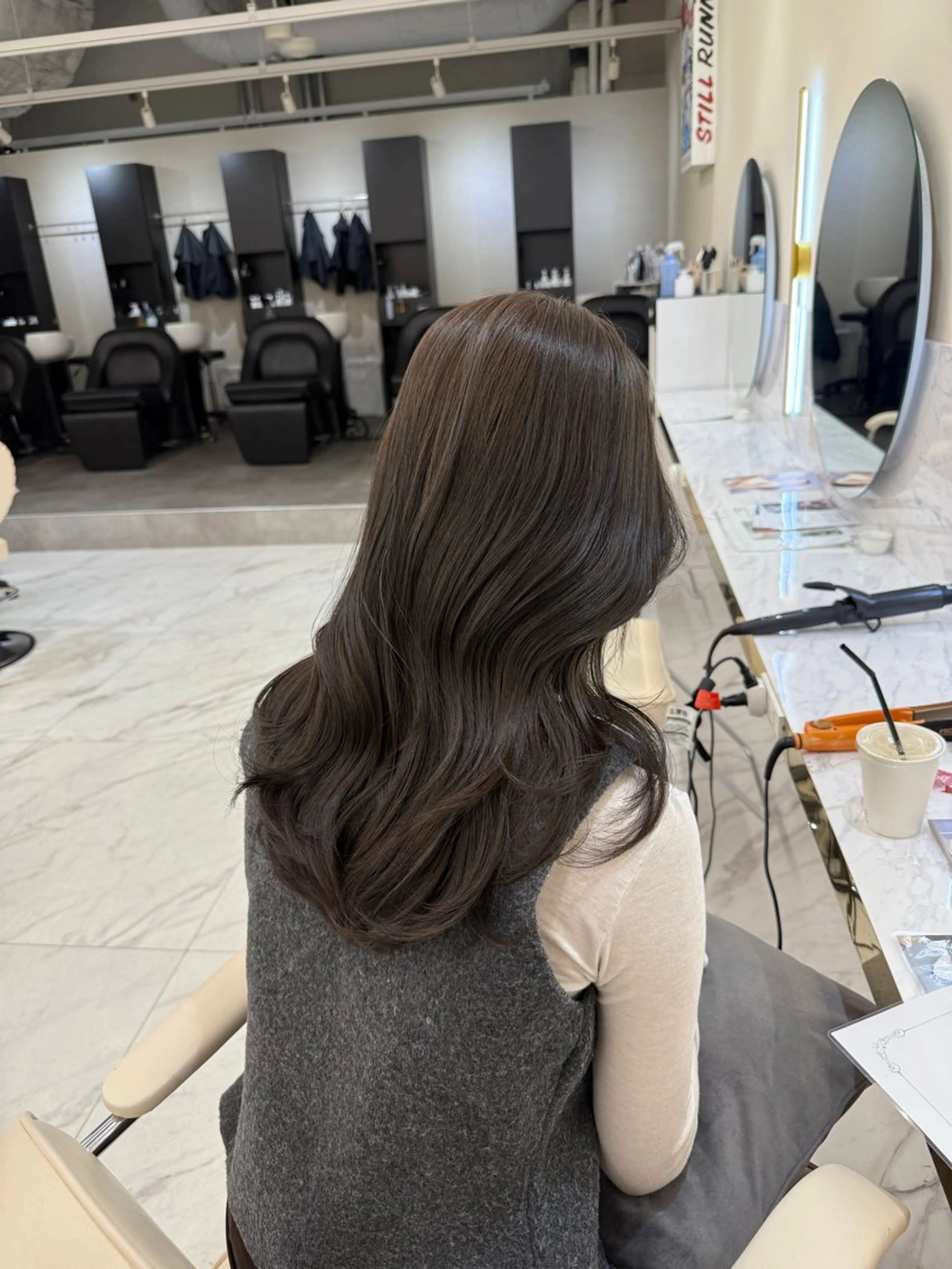 カラー ヘアカラー 韓国ヘア🇰🇷艶 カラー/sakuraのヘアスタイル