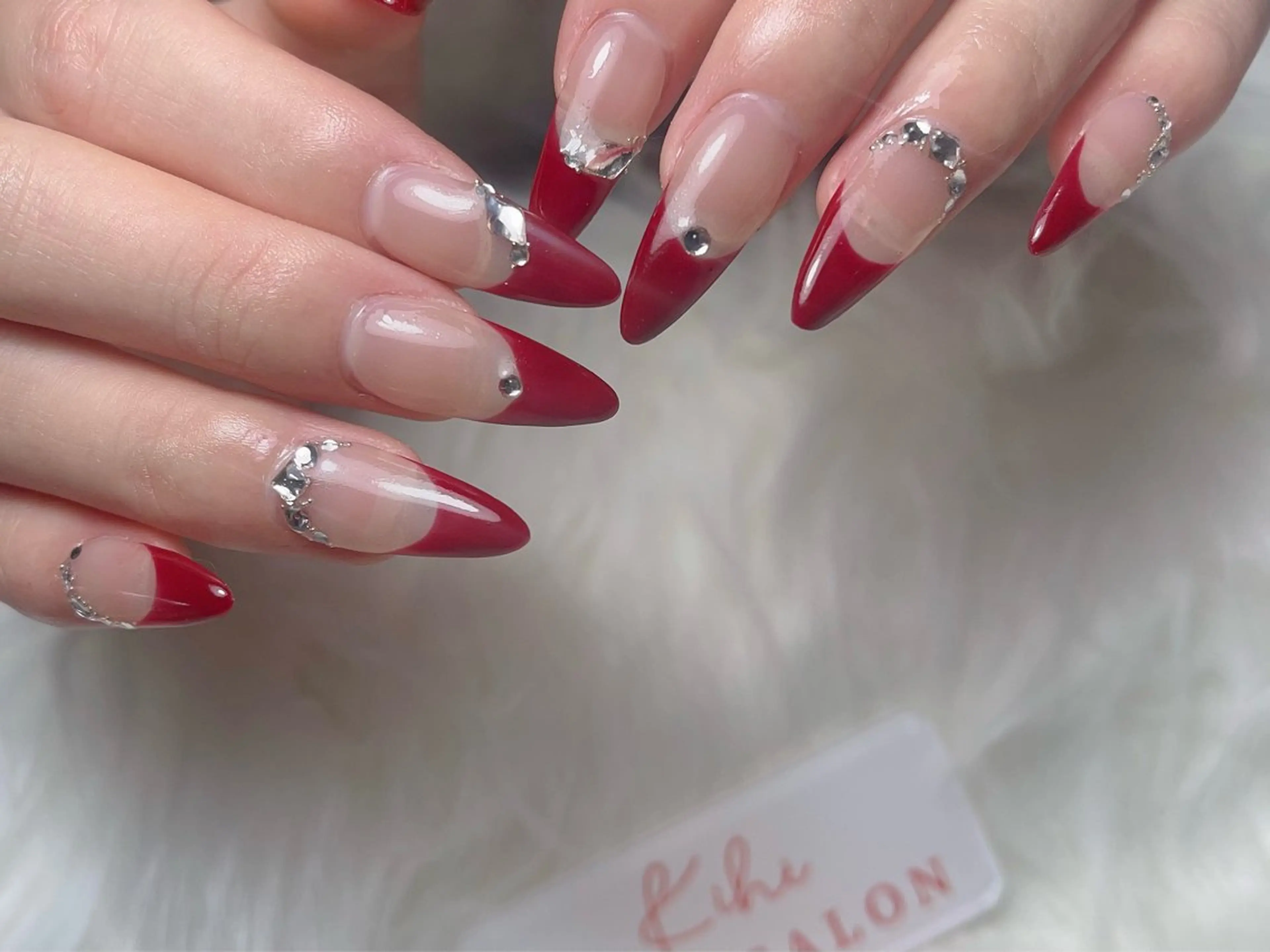 ネイル アートネイル フレンチネイル ジェルネイル グラデーション 韓国ネイル ハンドネイル ハンドケア さくら💮💮 【オフ無料】のネイルデザイン