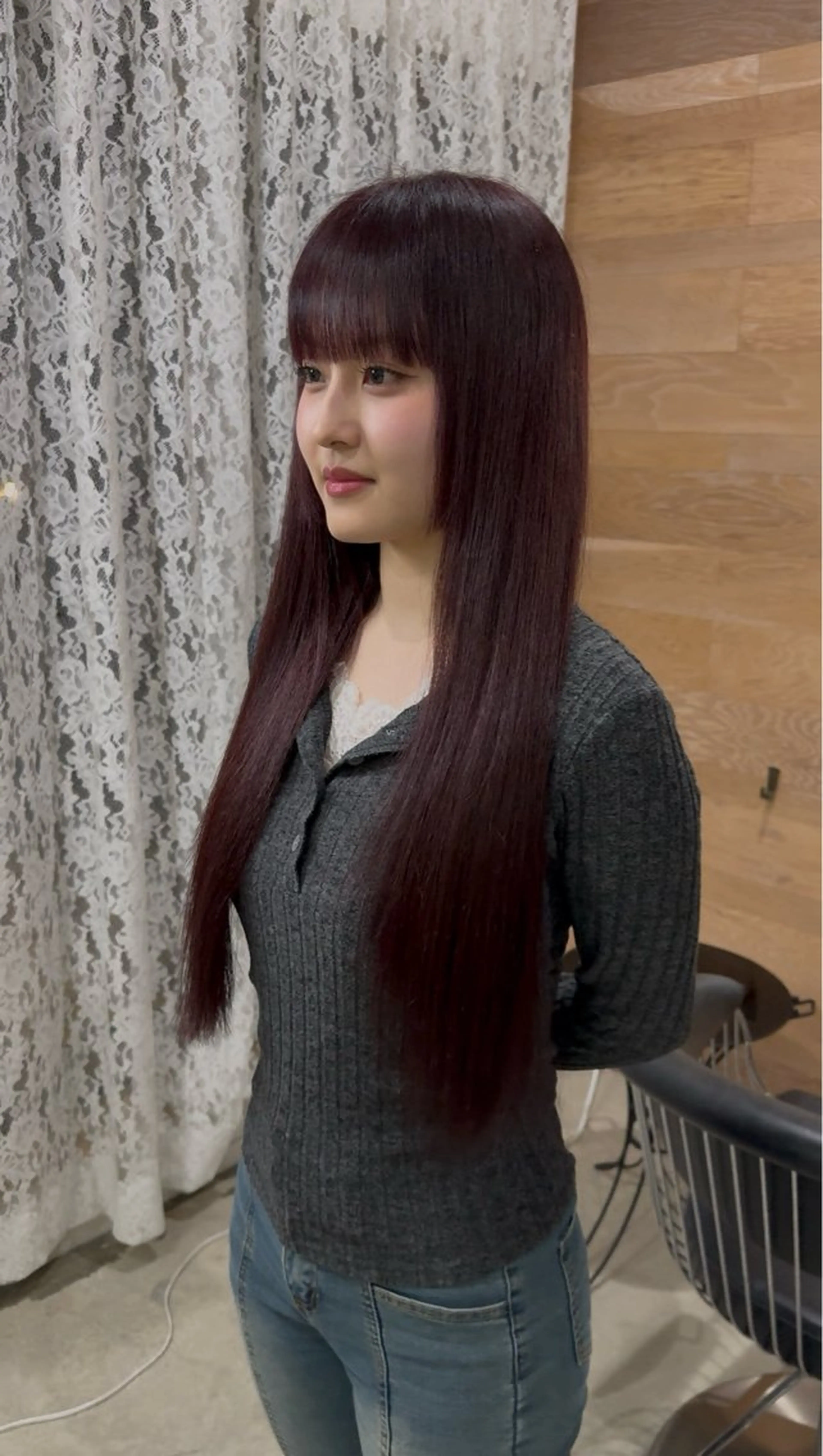 ロング カラー ボルドーカラー レッドカラー ヘアカラー 芳賀 風斗のヘアスタイル