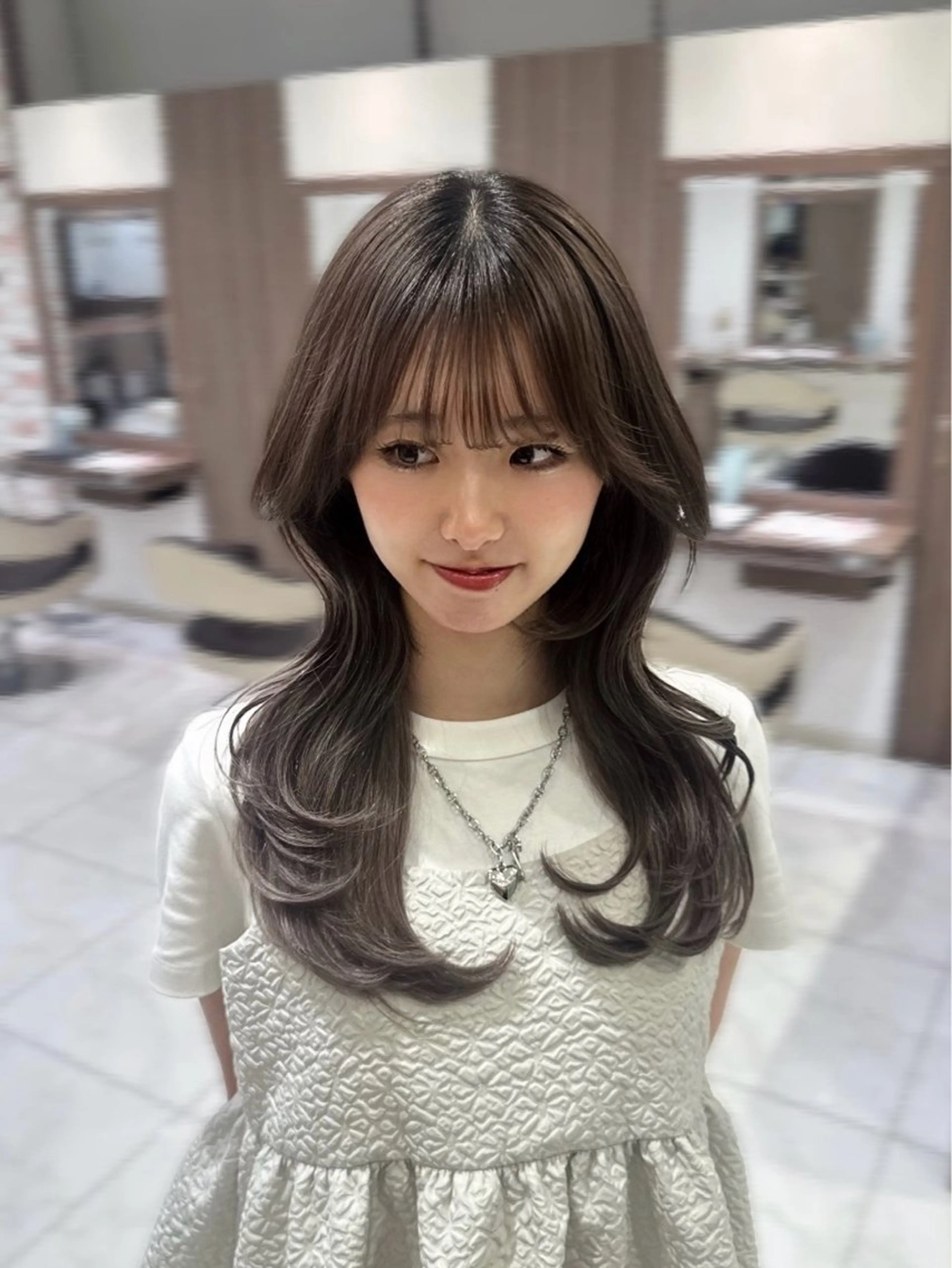 セミロング カラー くびれヘア レイヤーカット カット ヘアカラー トリートメント 菊池 遼/透明感 /韓国レイヤー/艶感のヘアスタイル