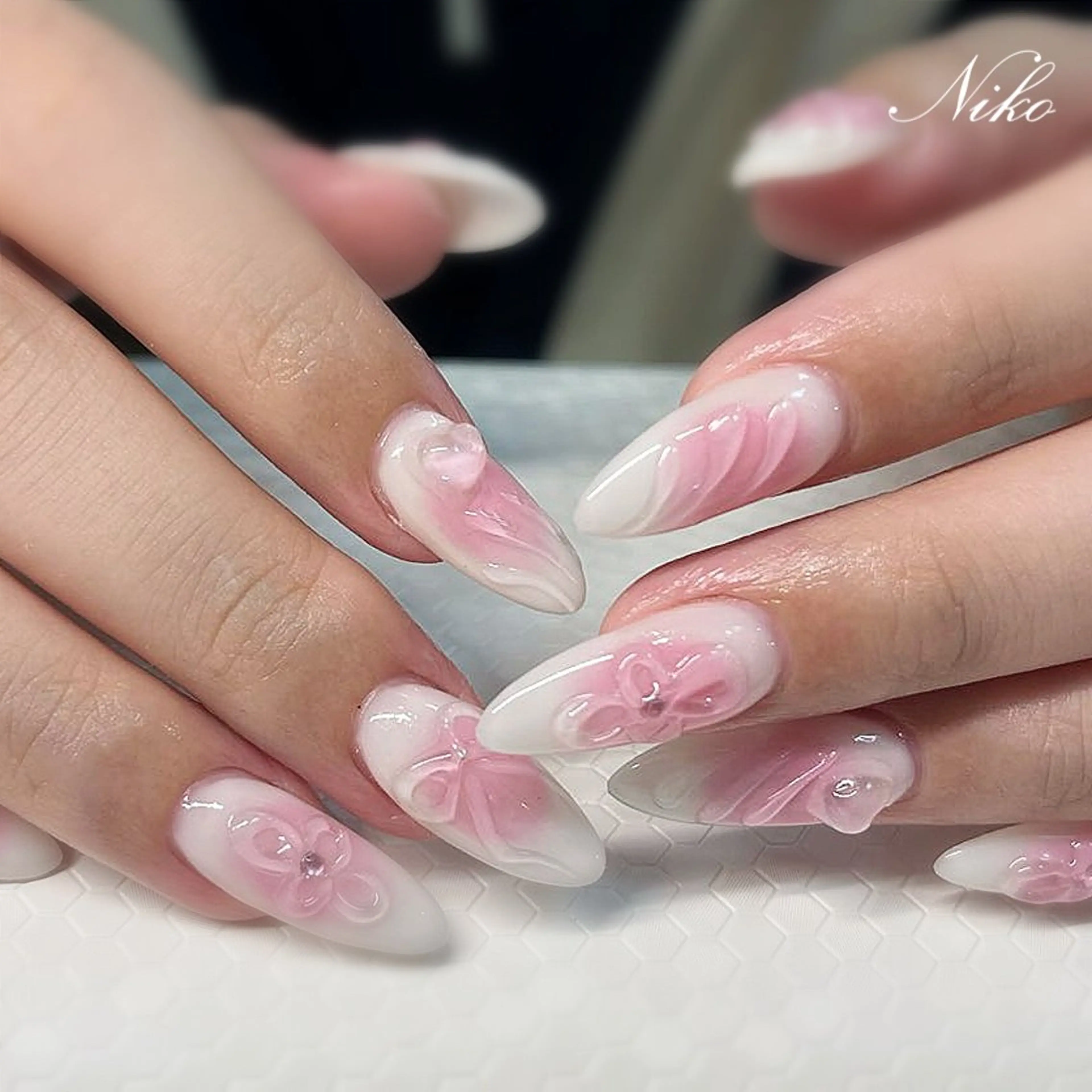 ネイル チークネイル 長さ出し フラッシュネイル フットネイル フレンチネイル Niko nailサロンのネイルデザイン