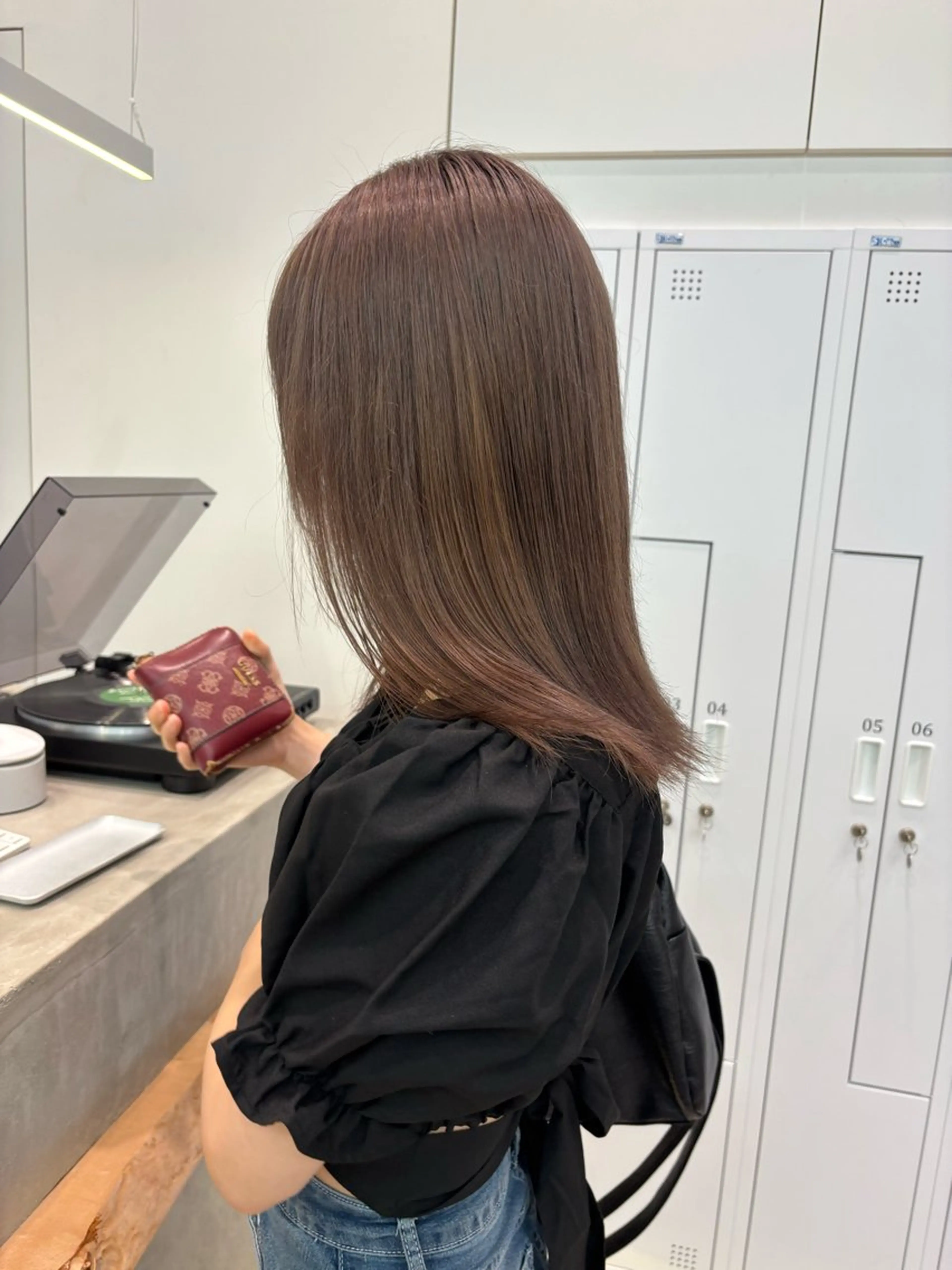 ミディアム ヘアカラー ALLY所属・🫧透明感カラー🫧 AYANAのヘアスタイル