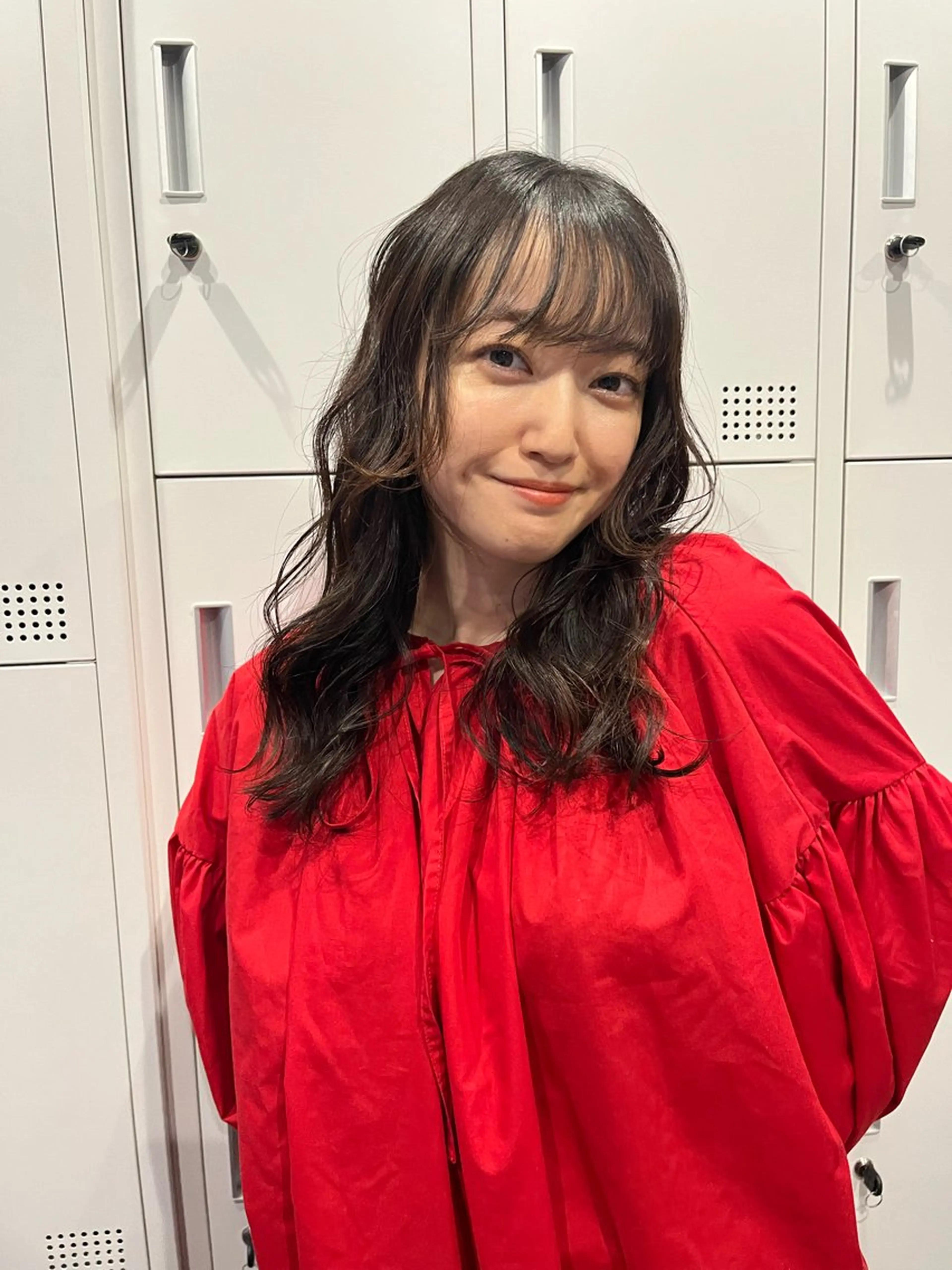 セミロング カラー 柔らかい艶暖色 レイヤー🫧姫汝のヘアスタイル